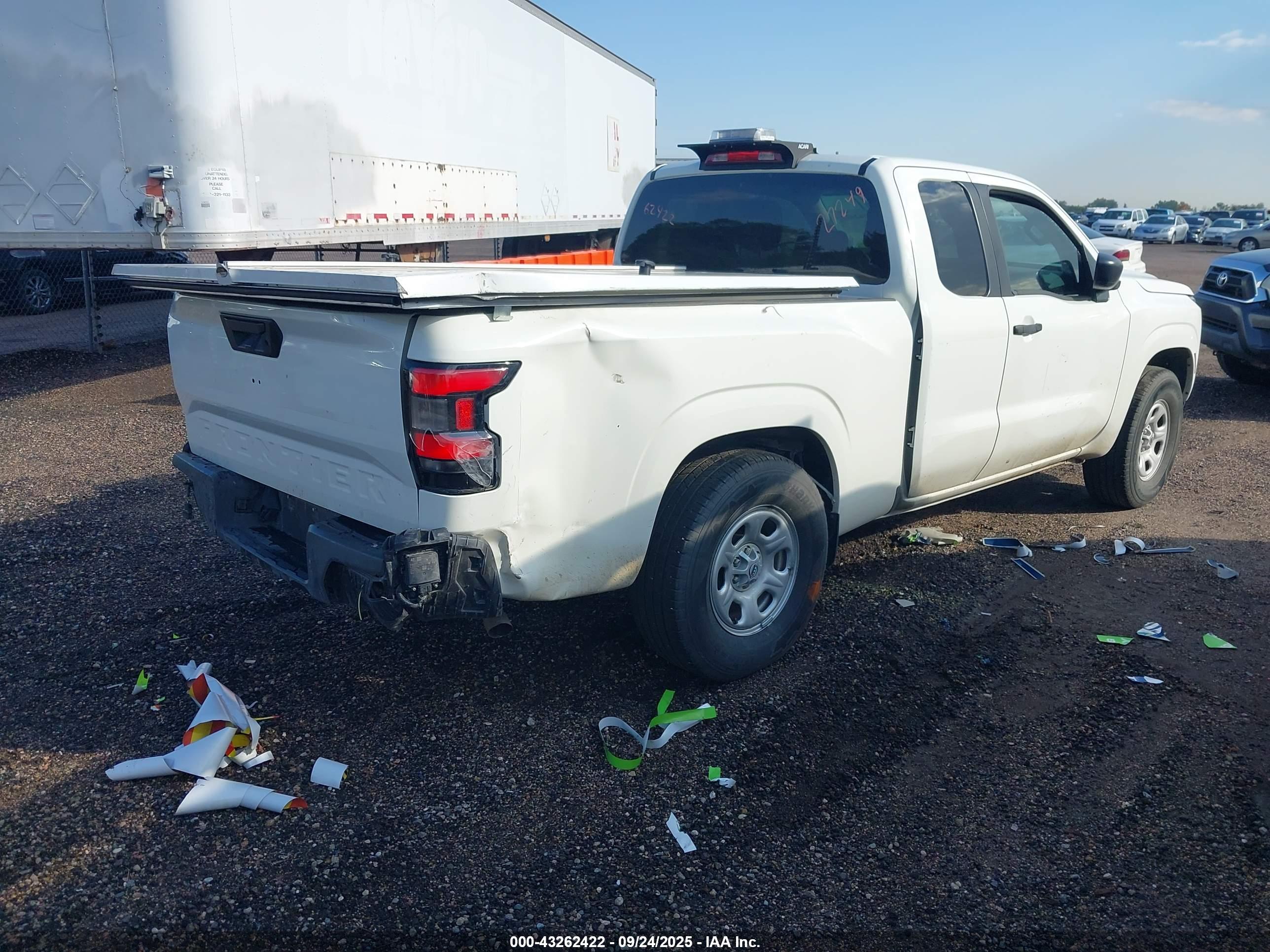 NISSAN FRONTIER image 4