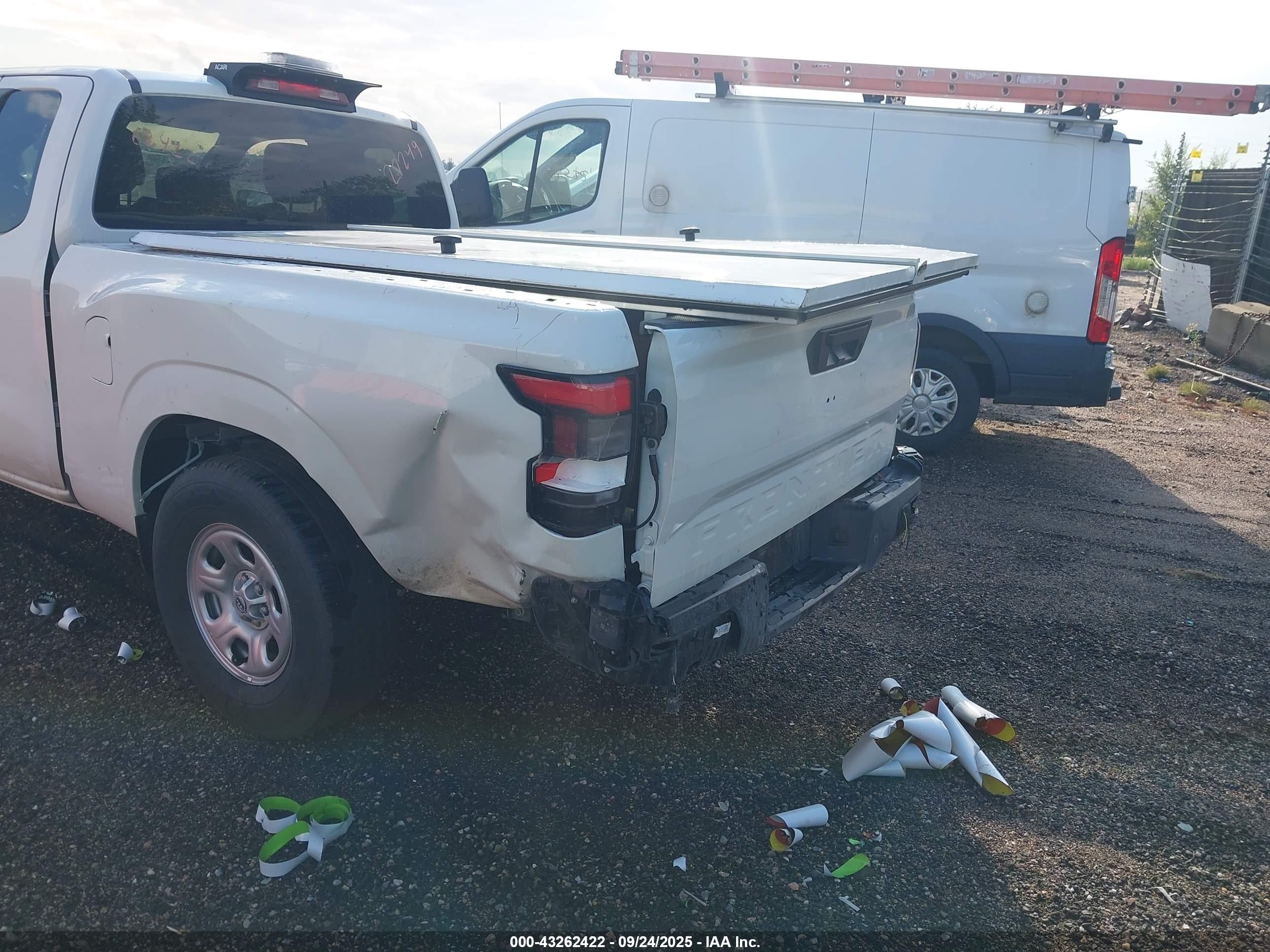 NISSAN FRONTIER image 6