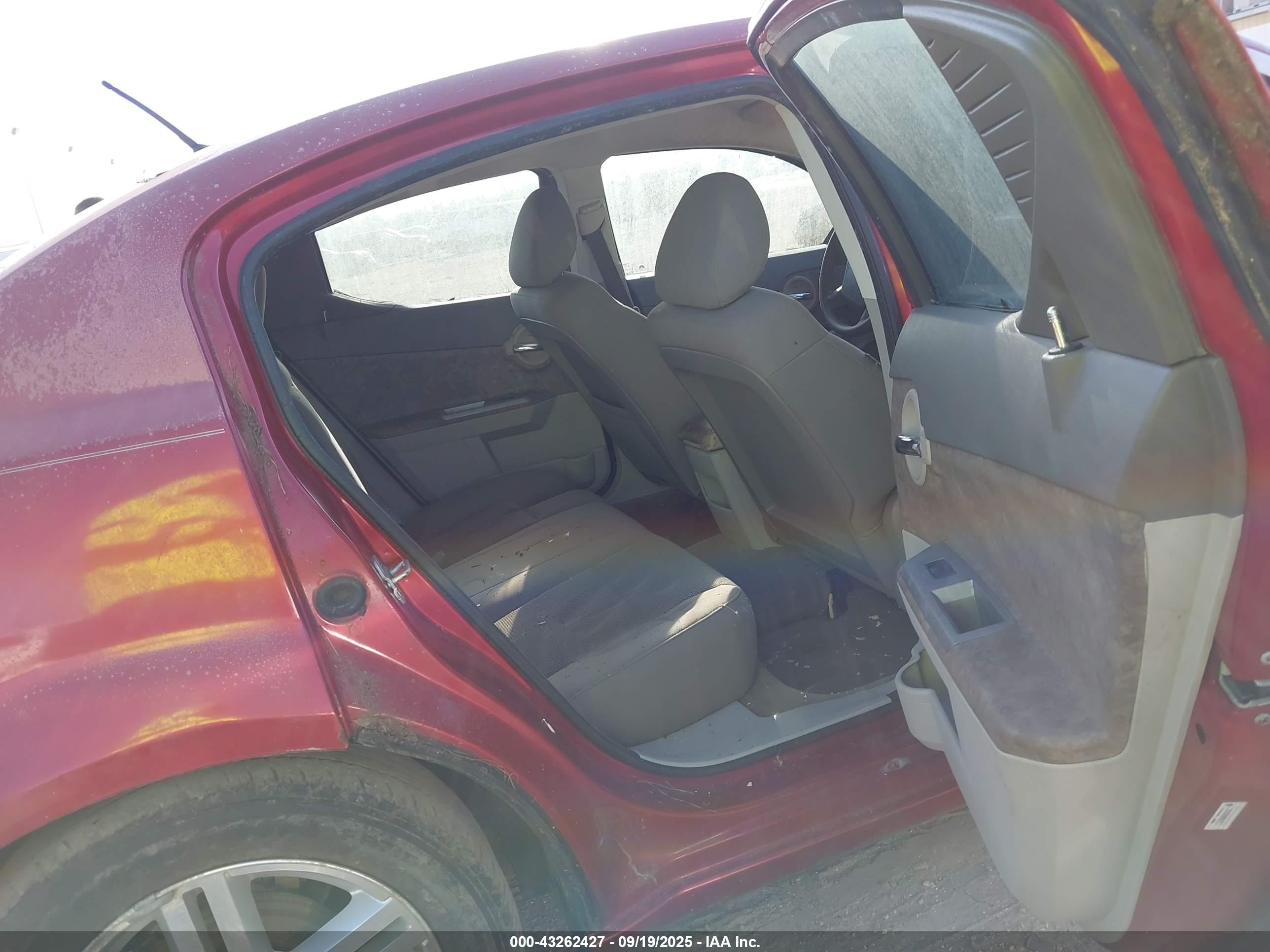 DODGE AVENGER image 8
