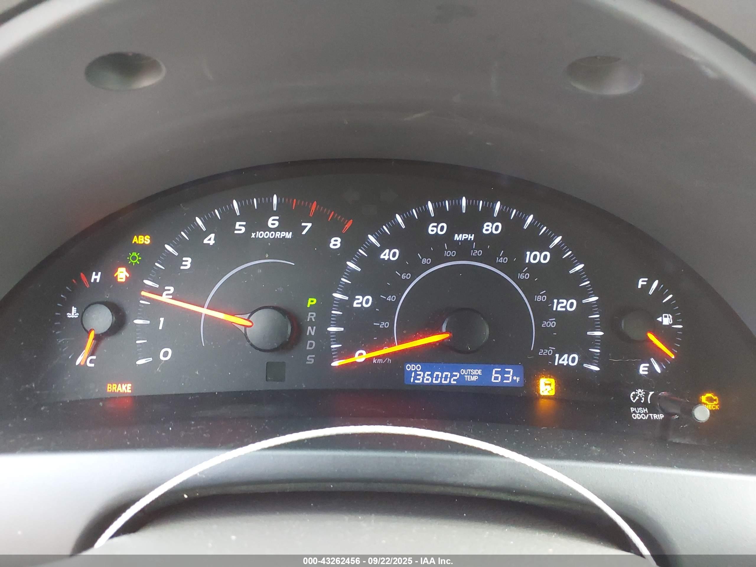 TOYOTA CAMRY image 7