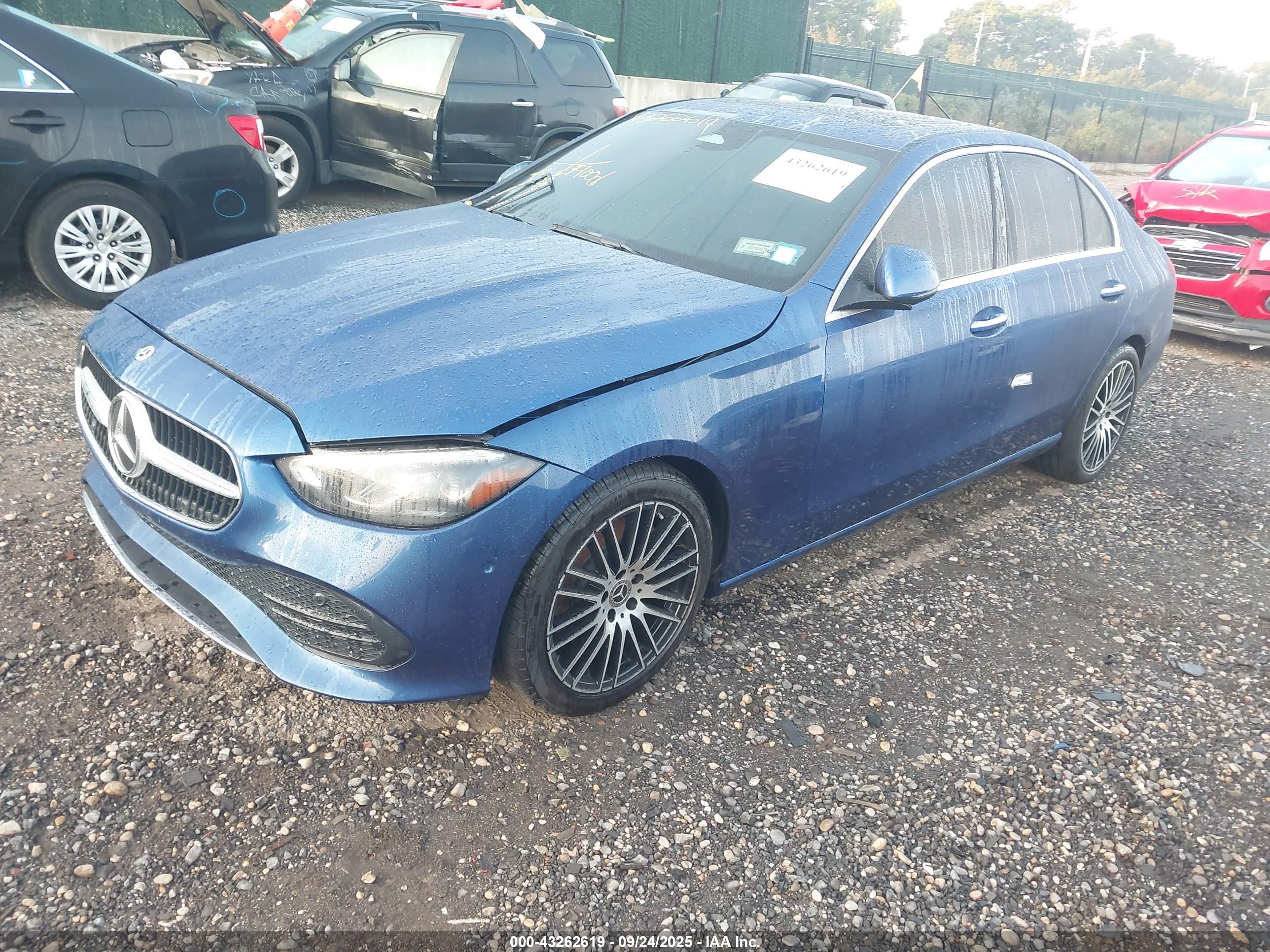 MERCEDES-BENZ C image 2