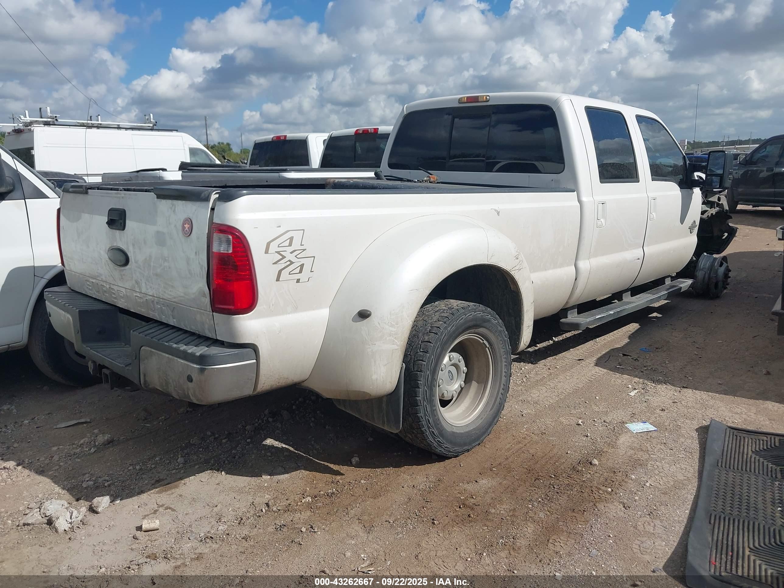 FORD F-450 image 4