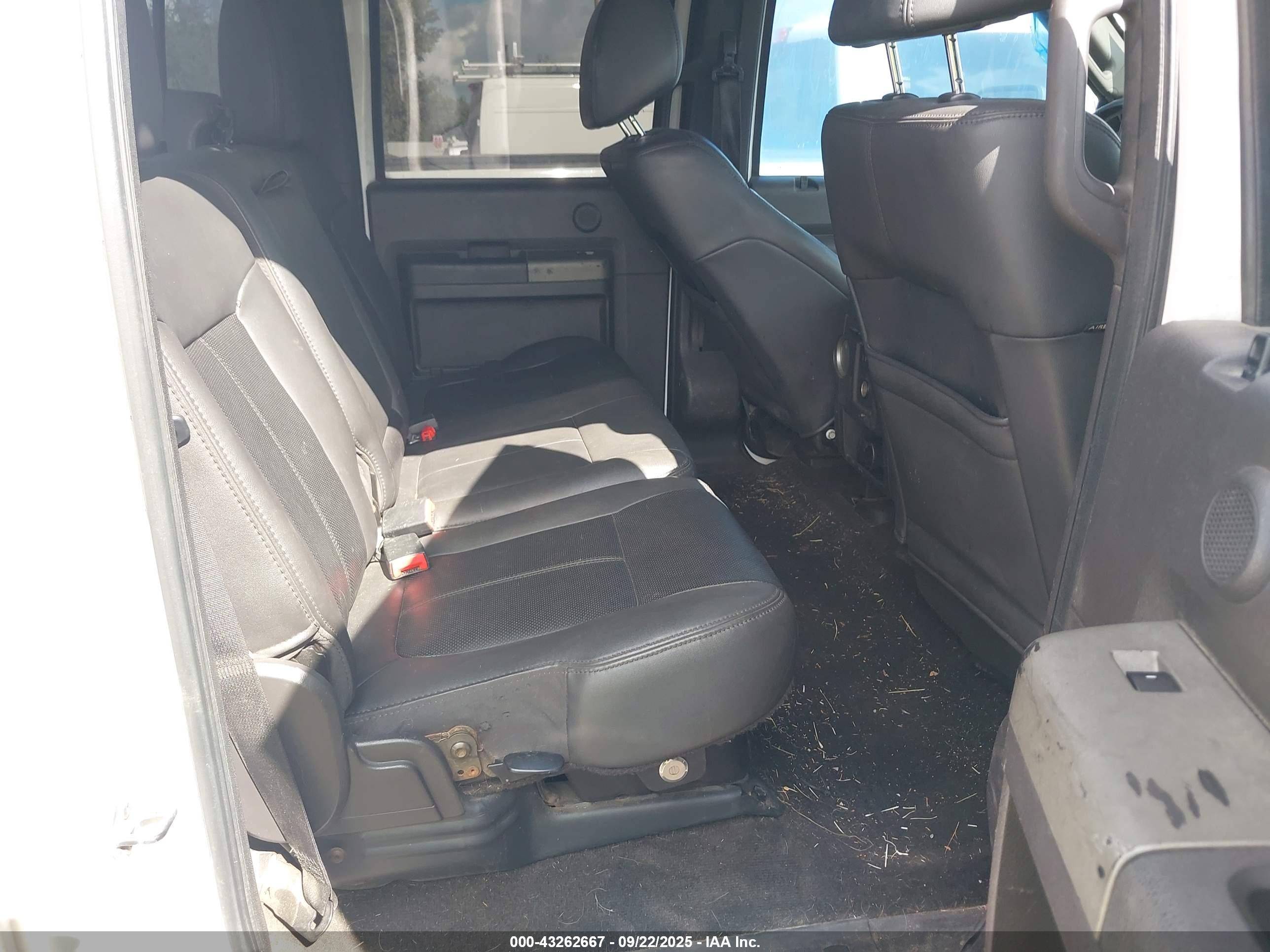 FORD F-450 image 8