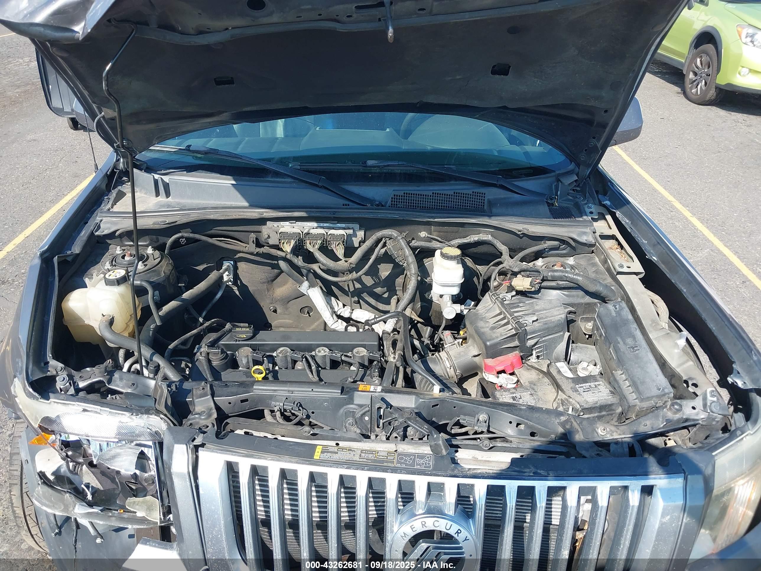 MERCURY MARINER image 10