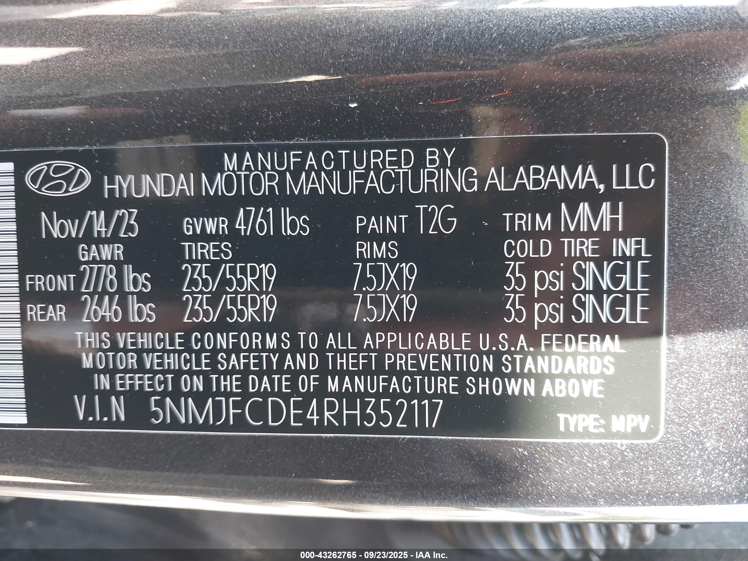 HYUNDAI TUCSON image 9