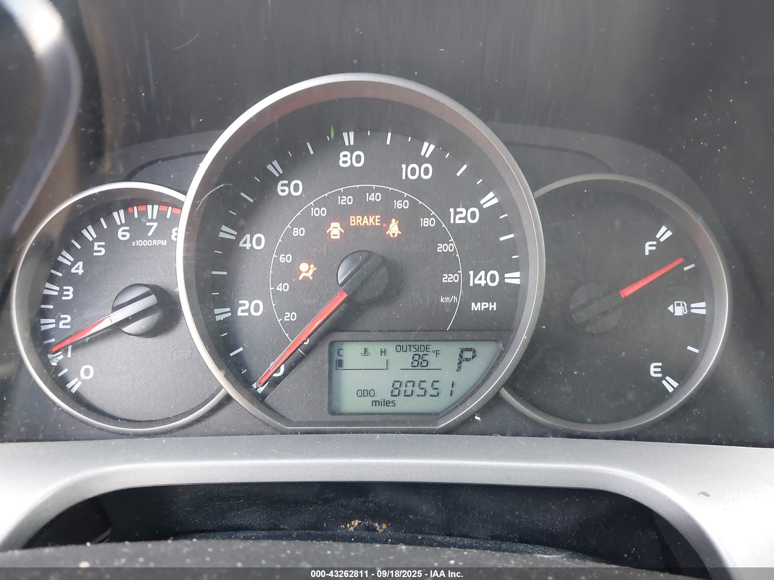 TOYOTA RAV4 image 7