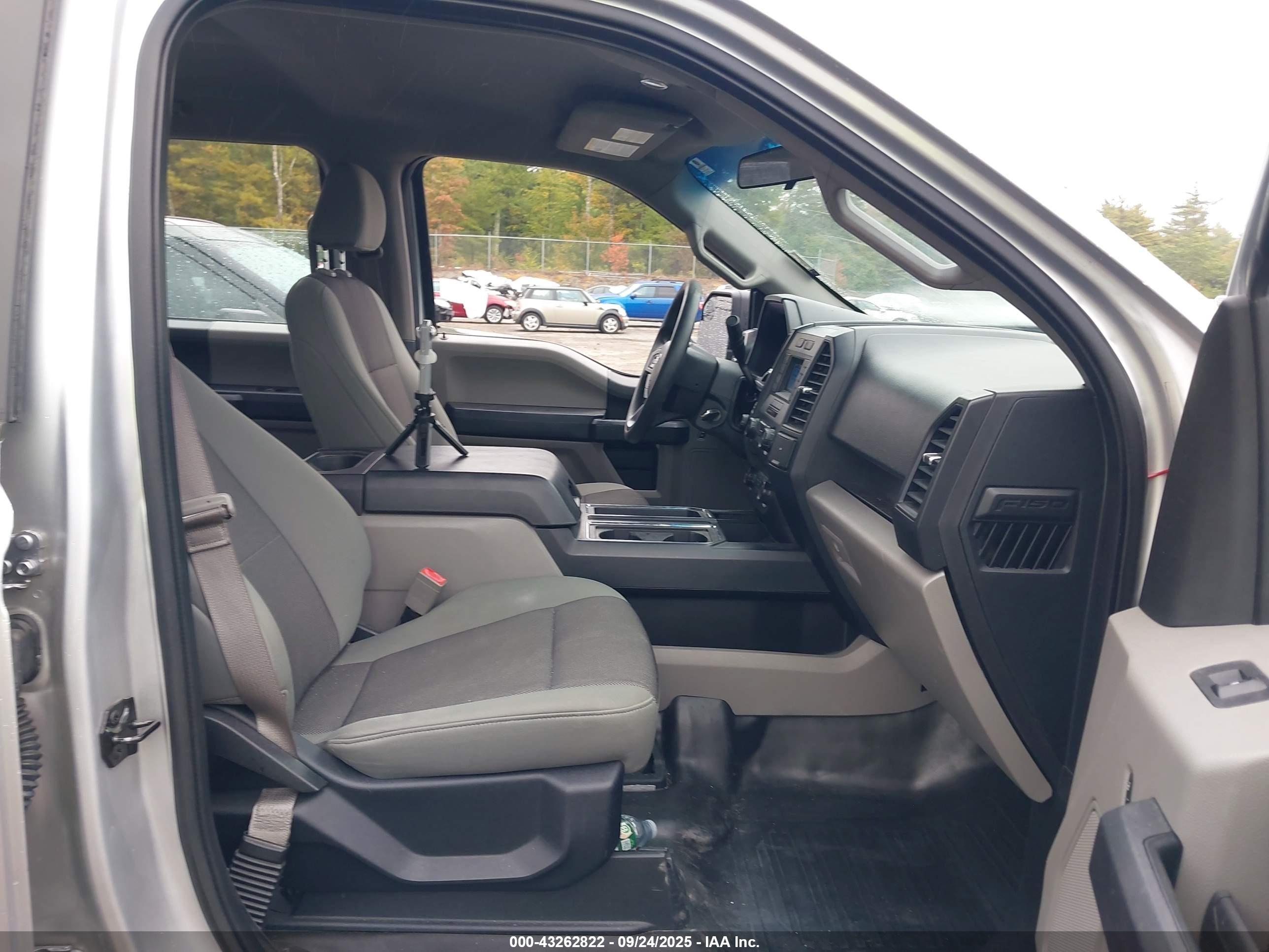 FORD F-150 image 5