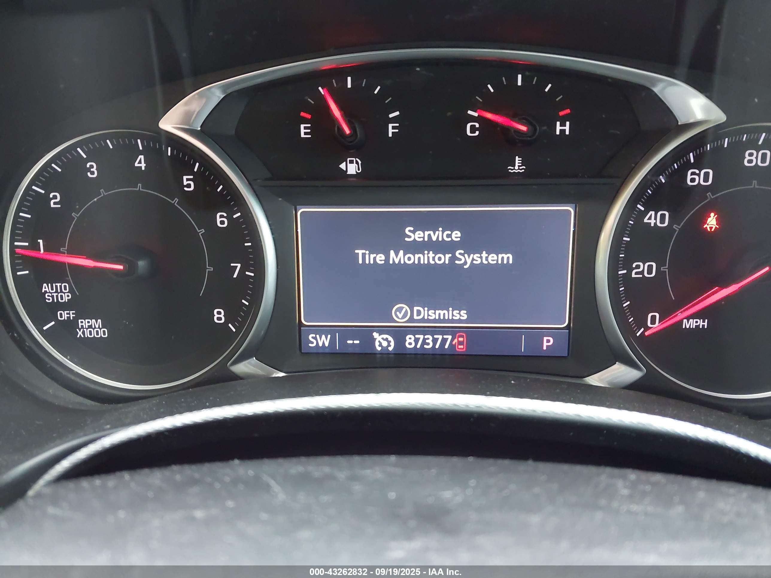 GMC TERRAIN image 7