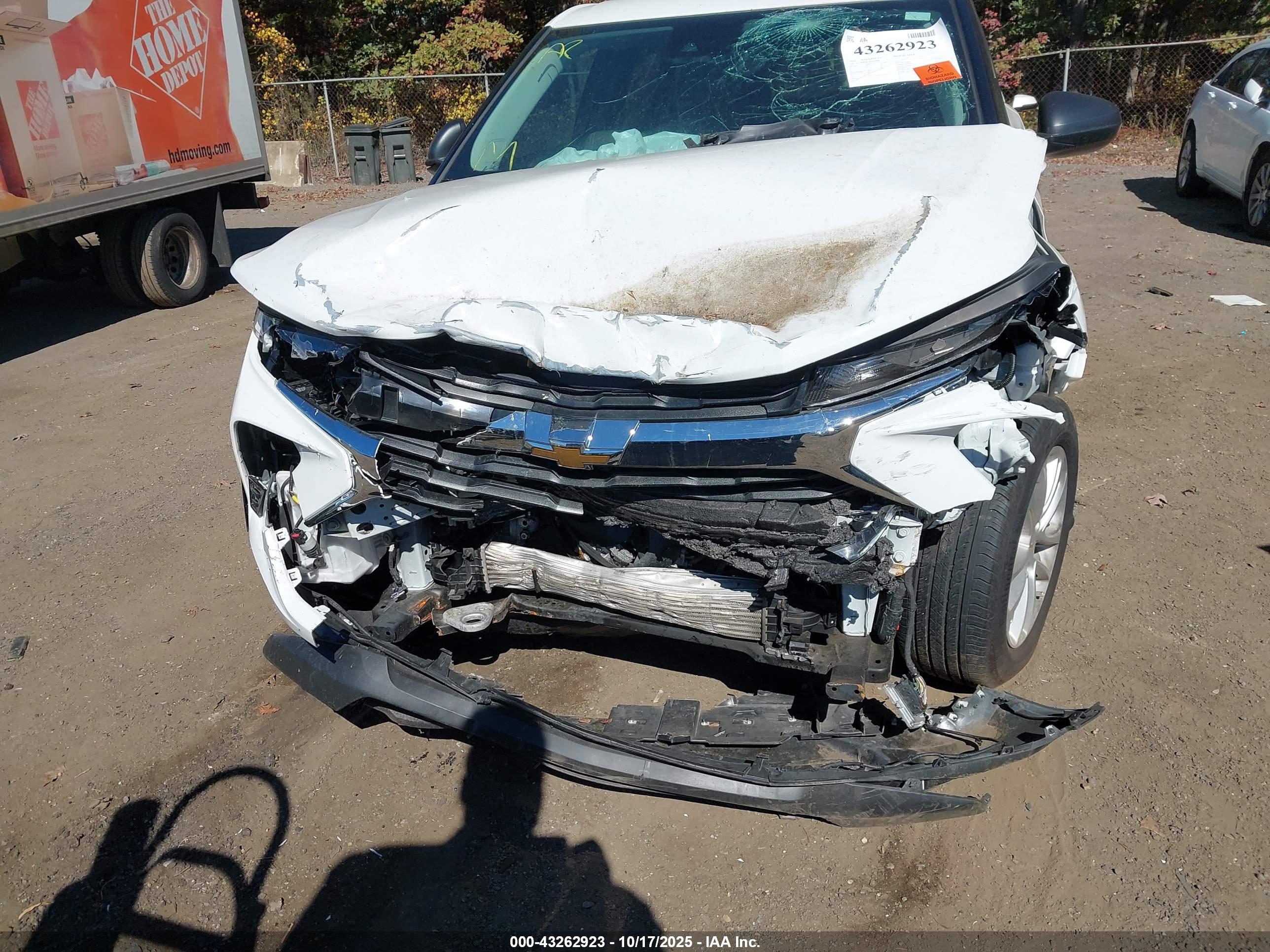 CHEVROLET TRAILBLAZER image 6