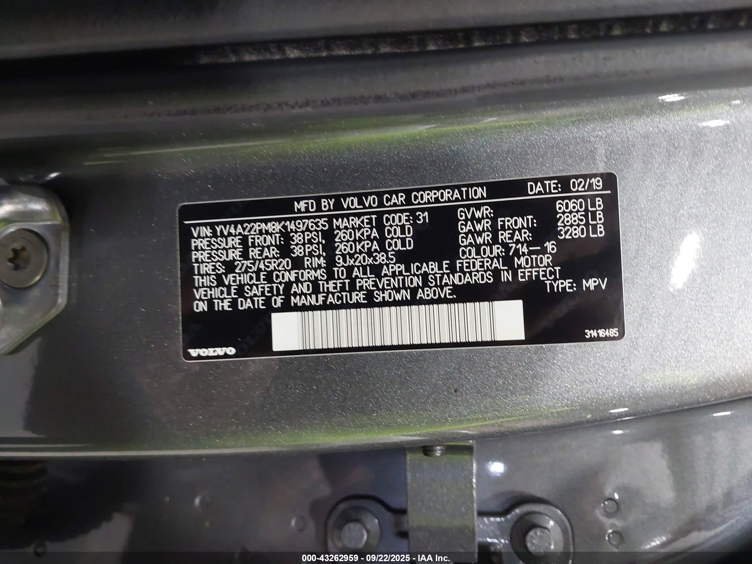 VOLVO XC90 image 9