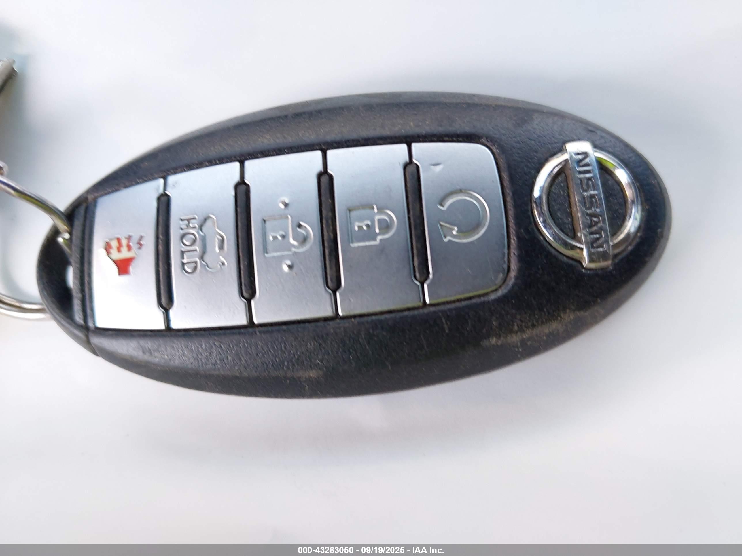 NISSAN ALTIMA image 11