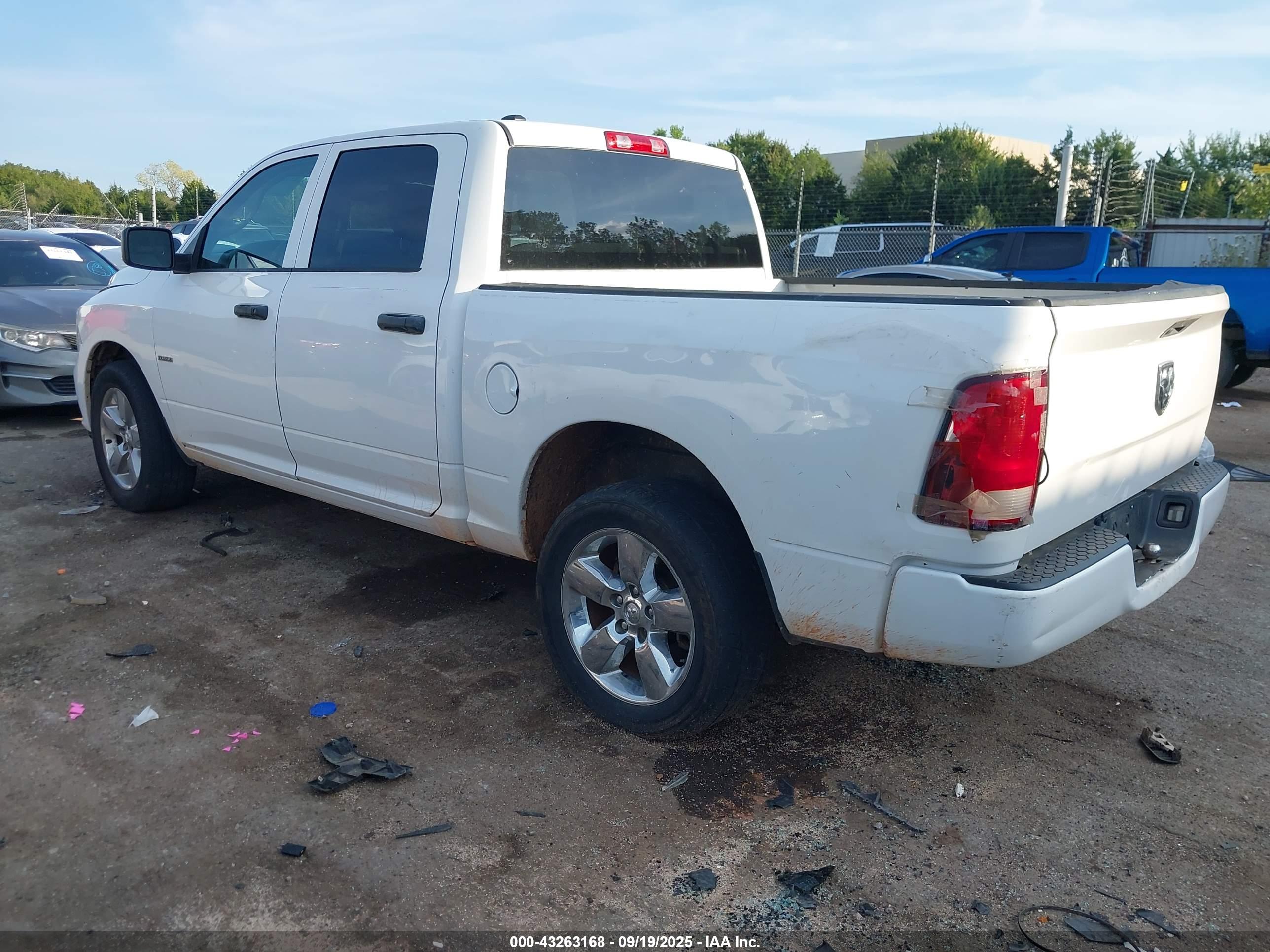 RAM 1500 image 3