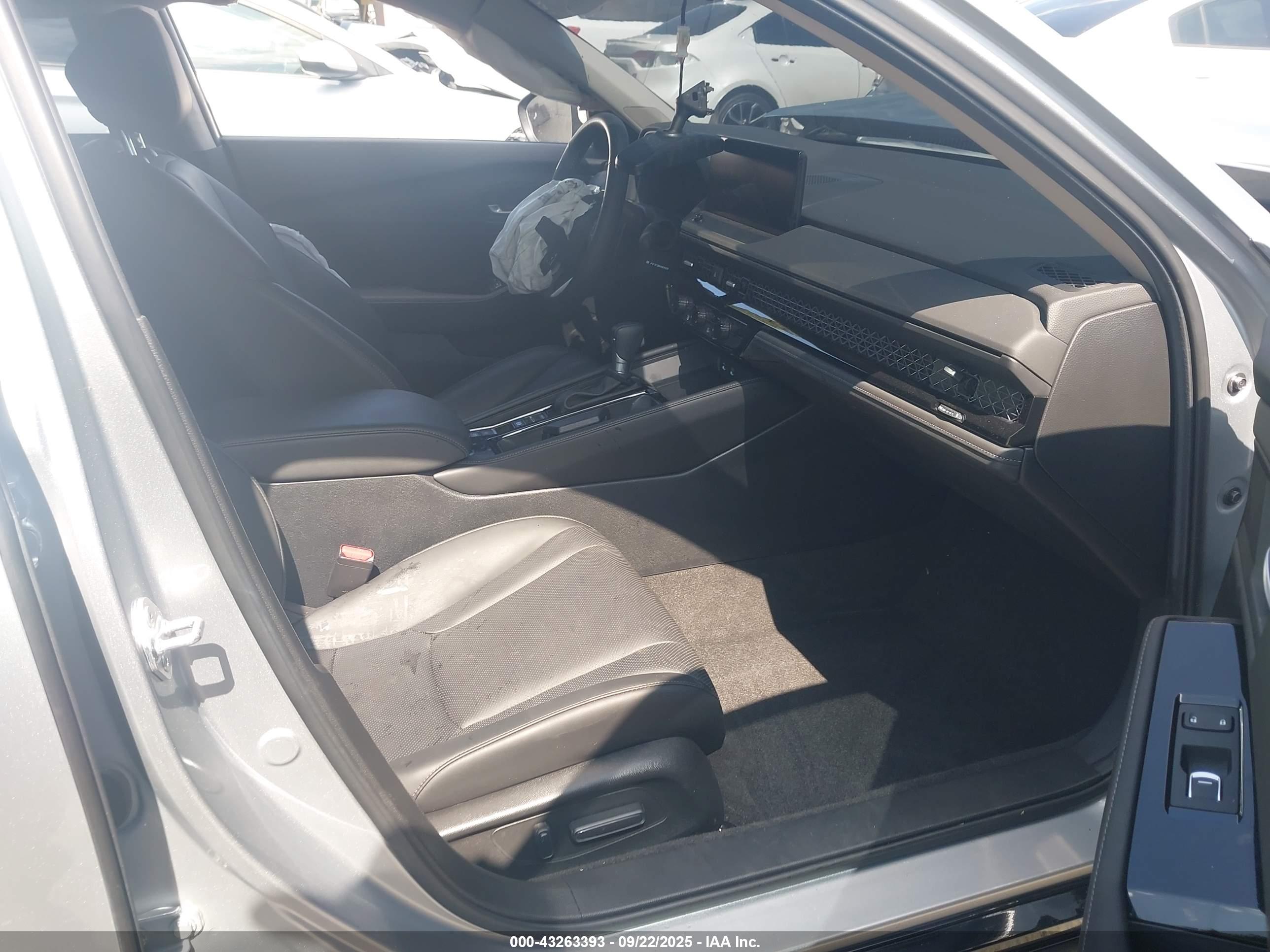 HONDA ACCORD image 5
