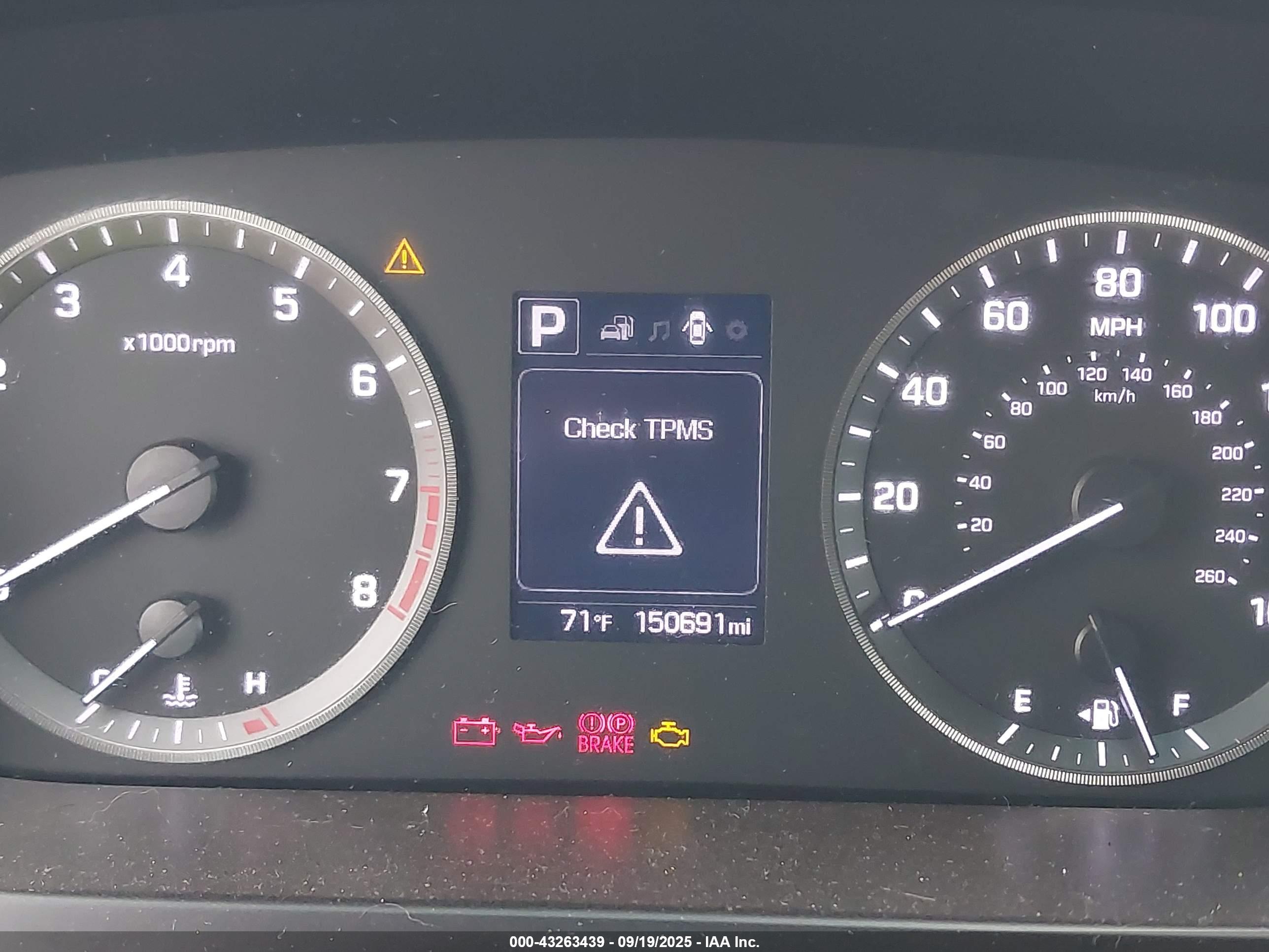 HYUNDAI SONATA image 7