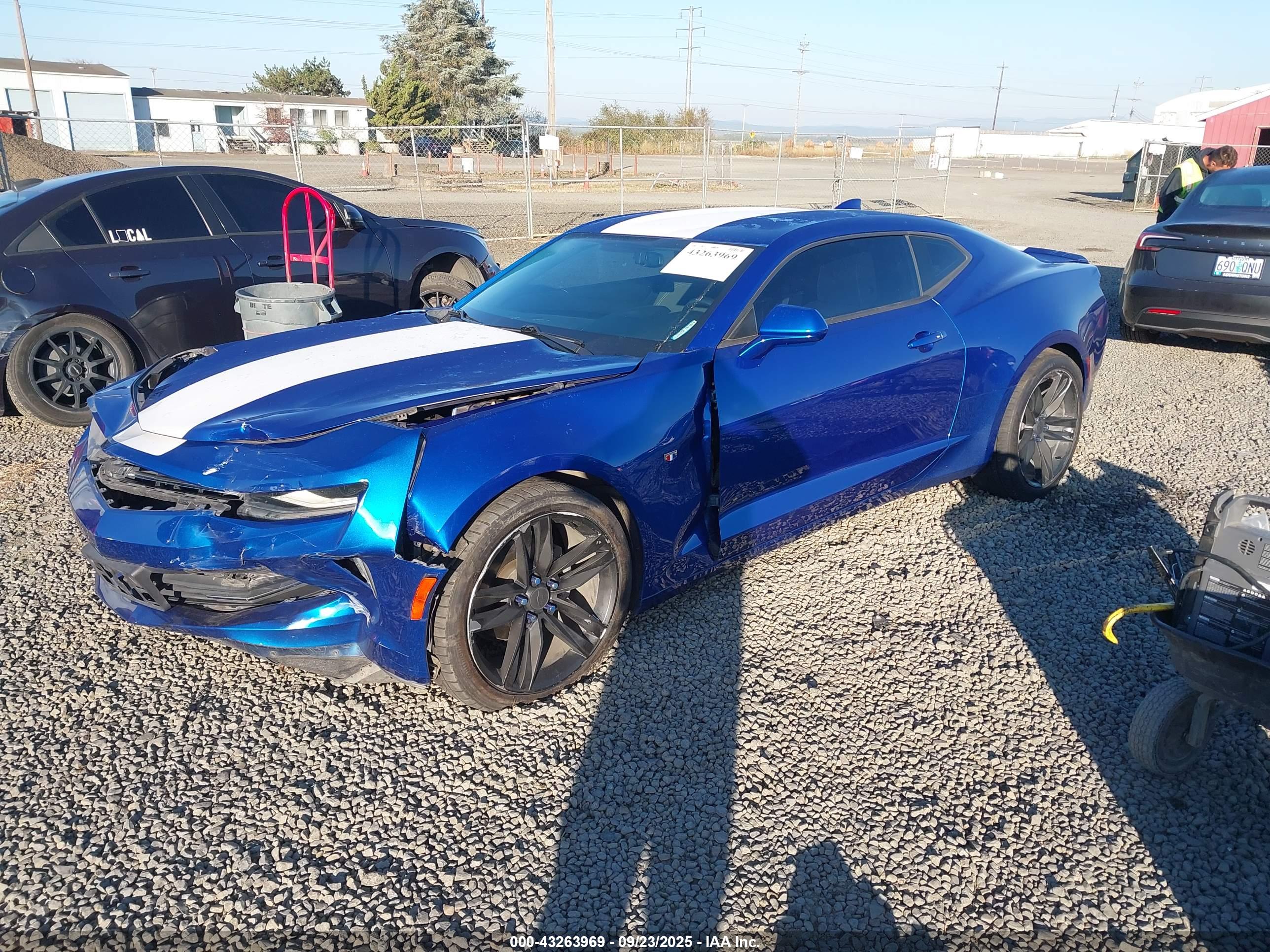 CHEVROLET CAMARO image 2