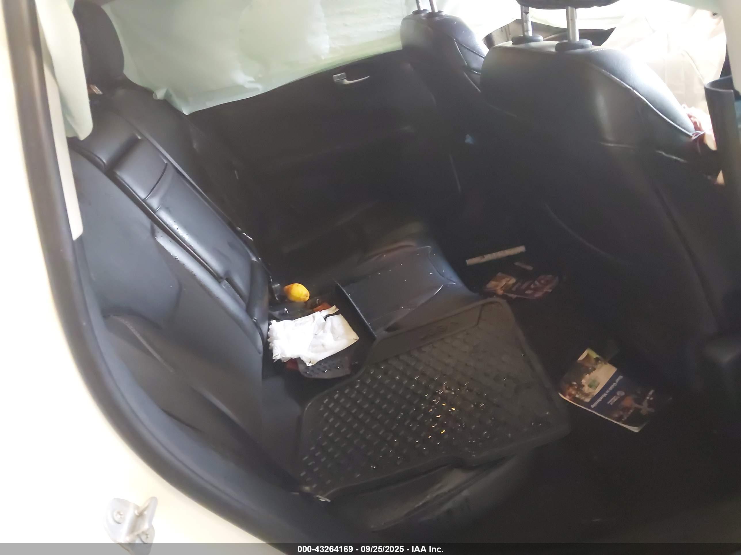 JEEP COMPASS image 8