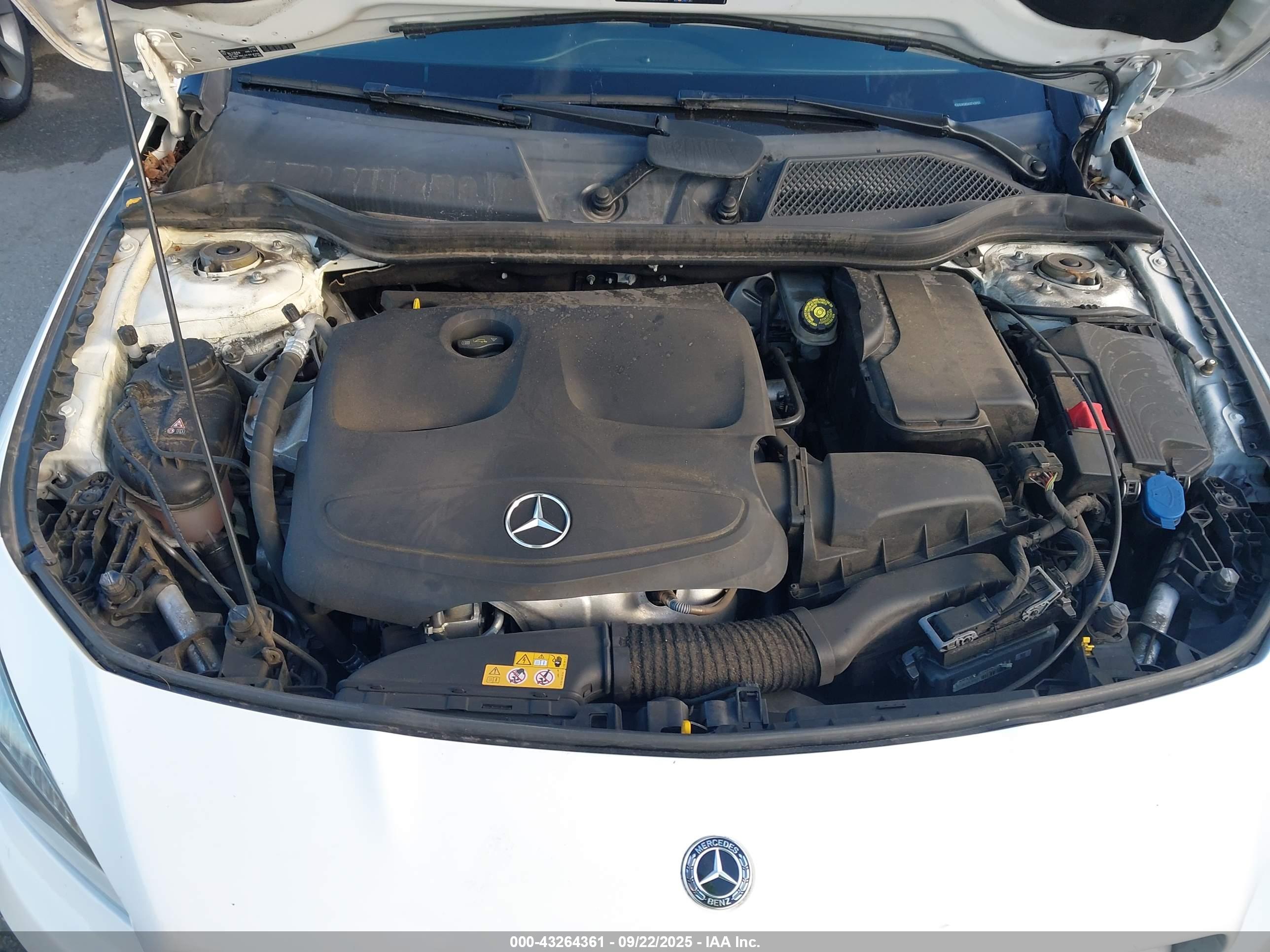 MERCEDES-BENZ CLA image 10