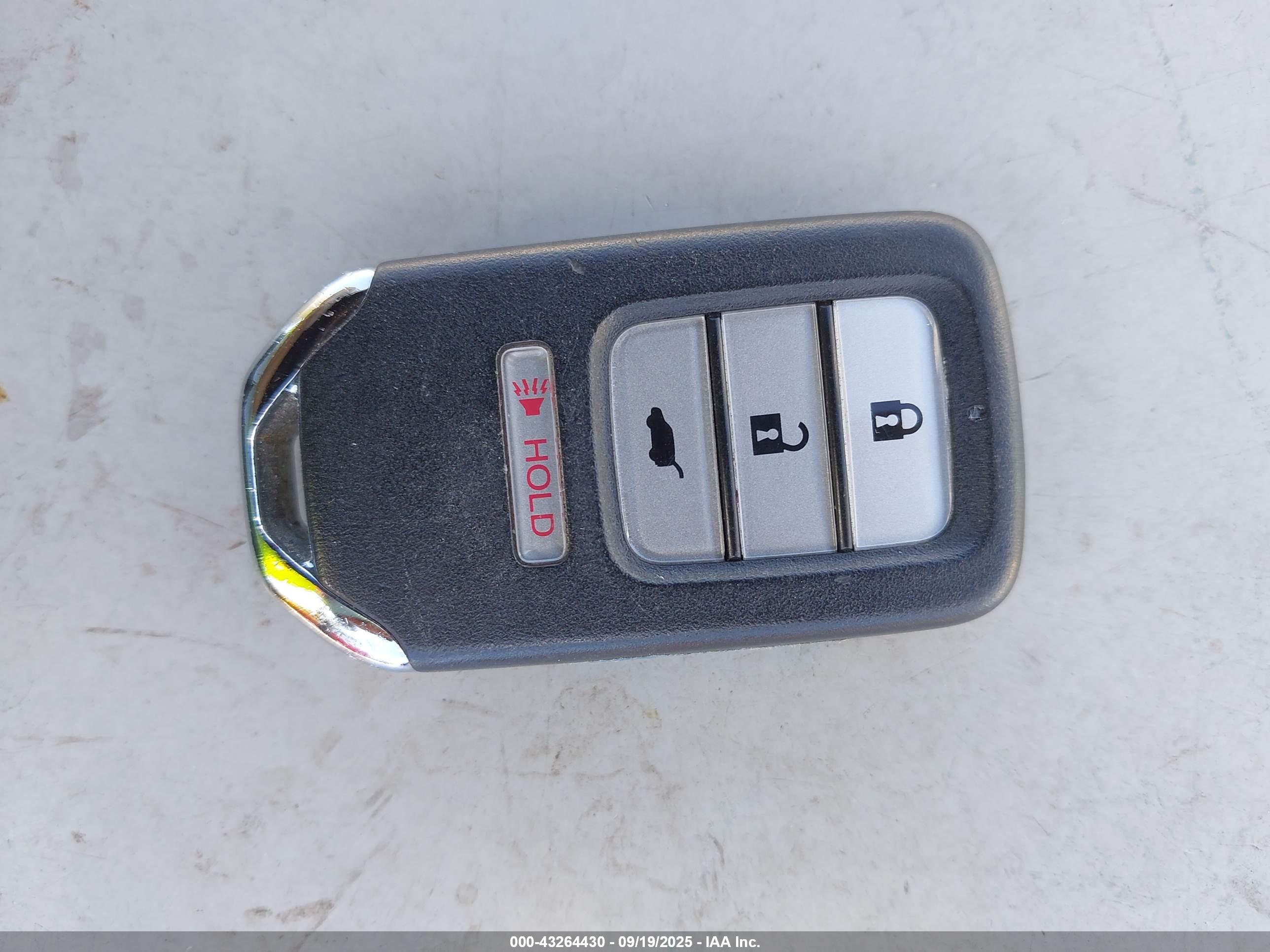 HONDA CR-V image 11