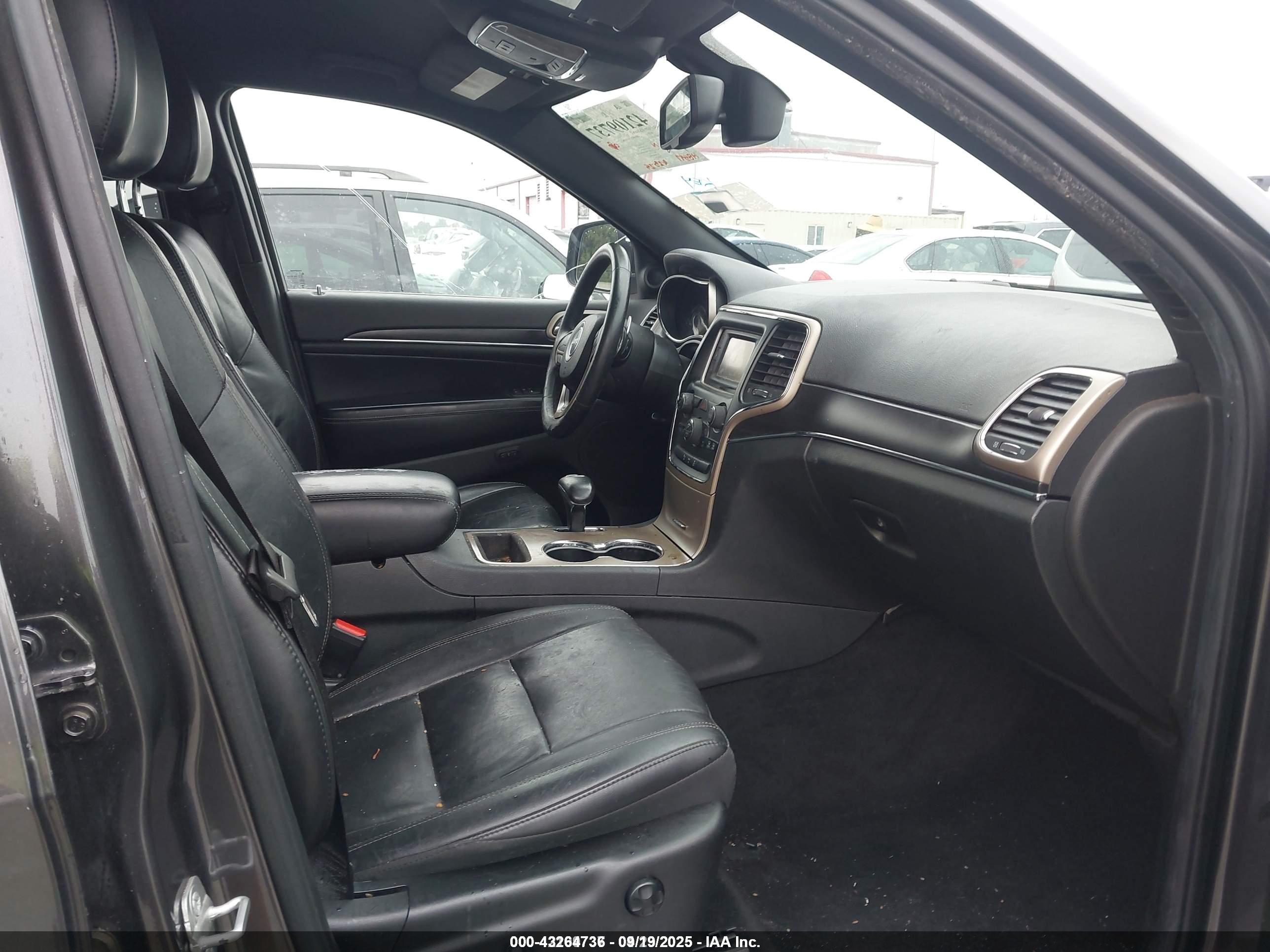 JEEP GRAND image 5