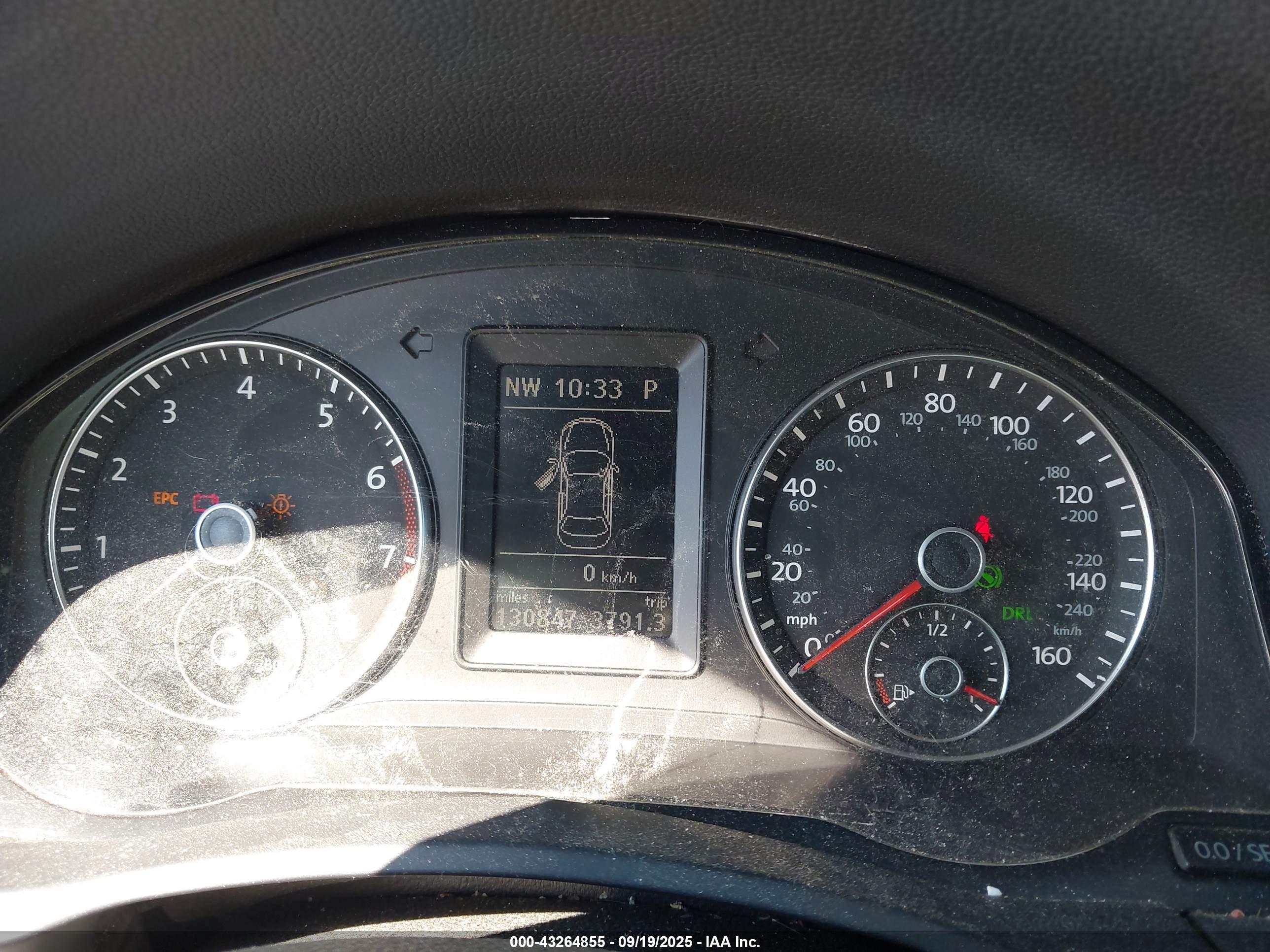 VOLKSWAGEN EOS image 7