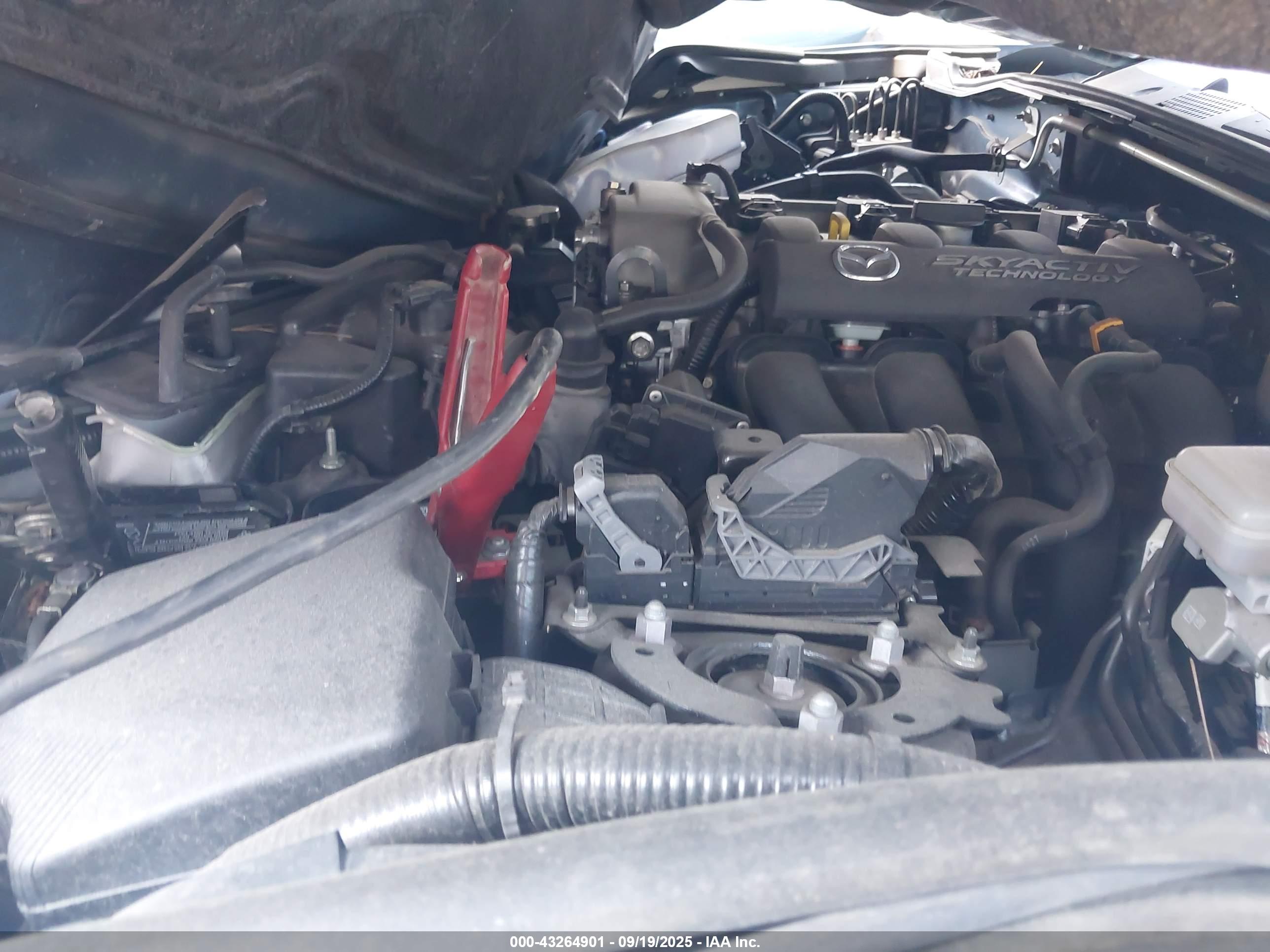 MAZDA MX-5 image 10