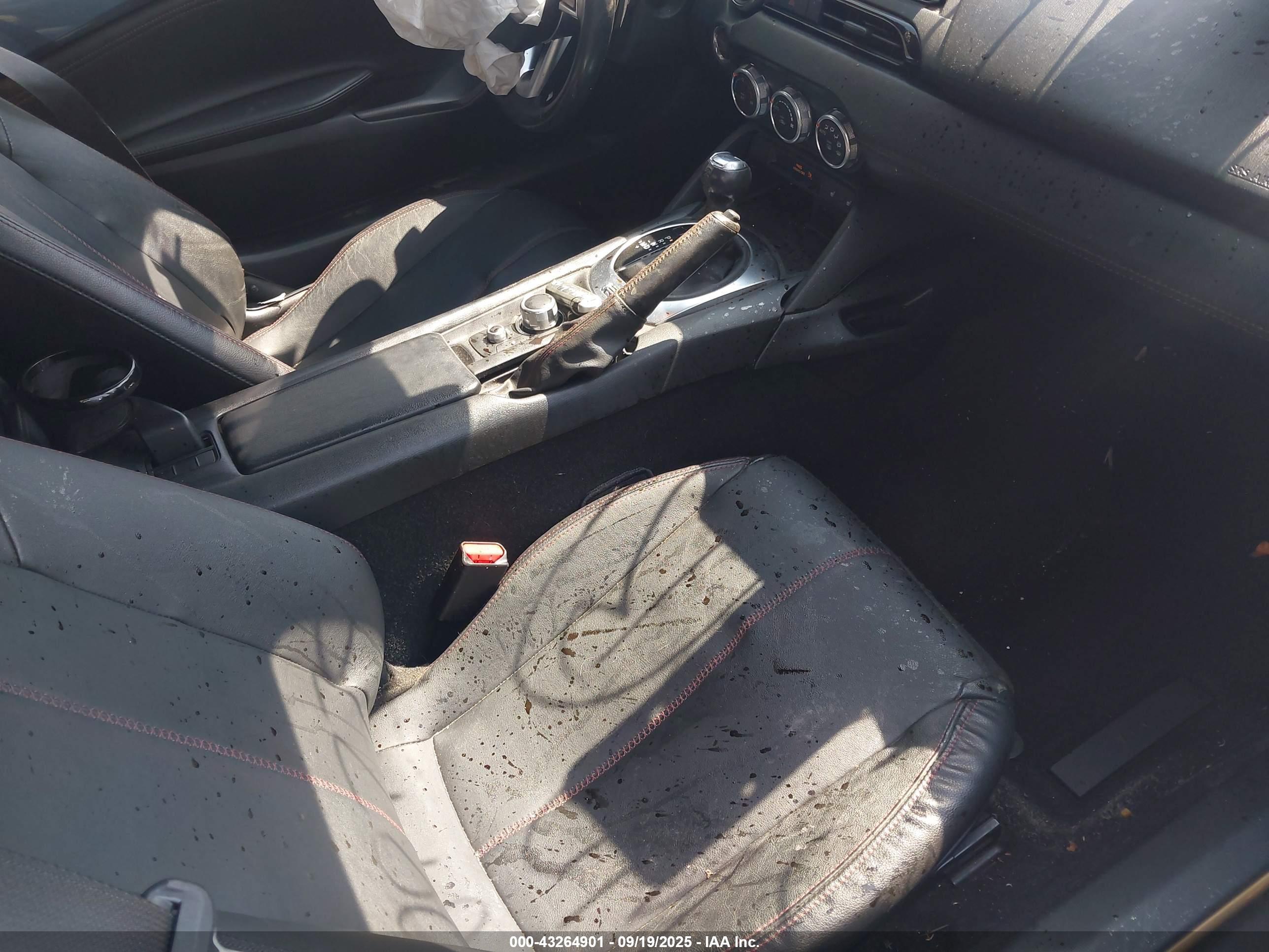 MAZDA MX-5 image 5
