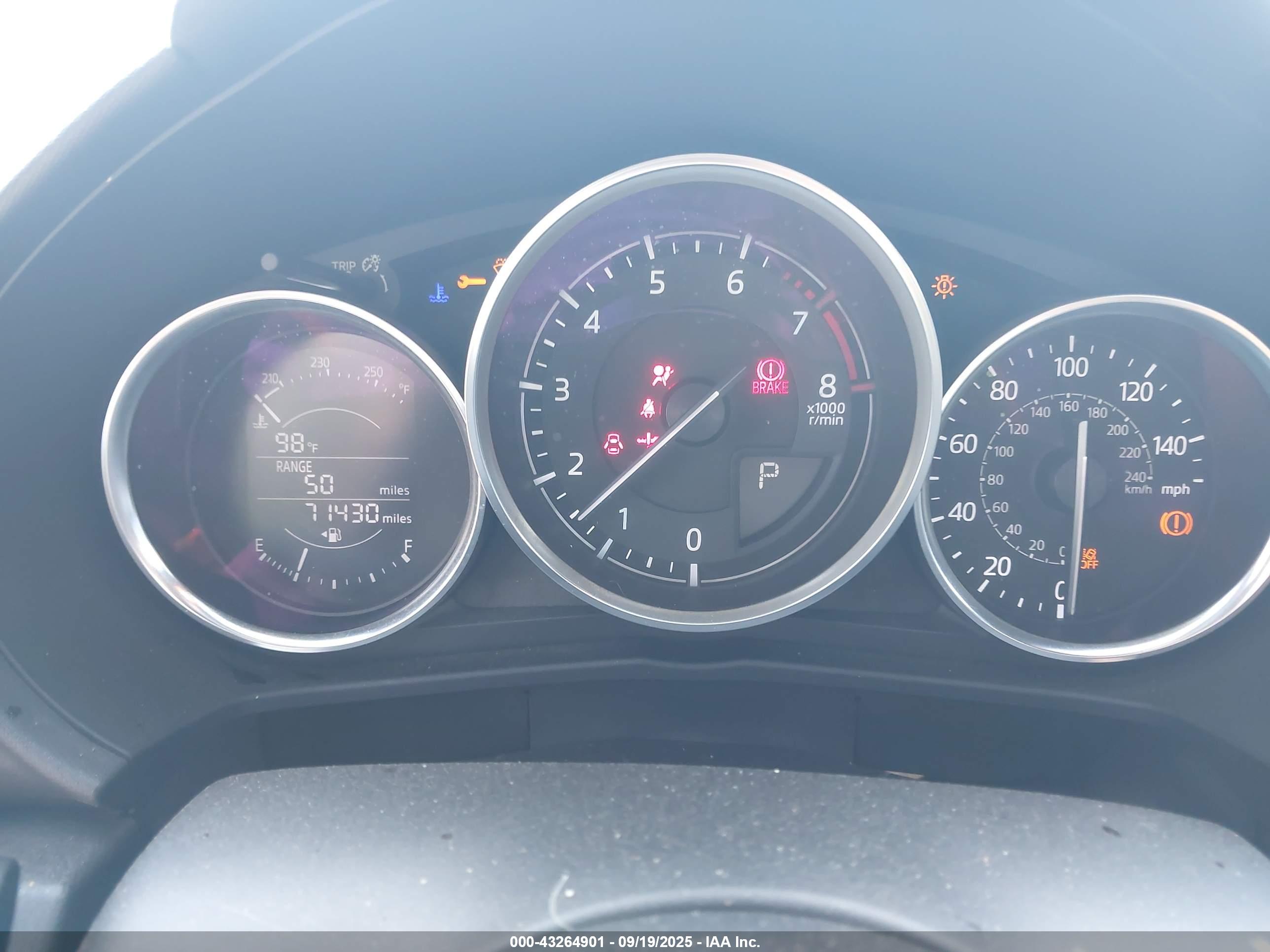 MAZDA MX-5 image 7
