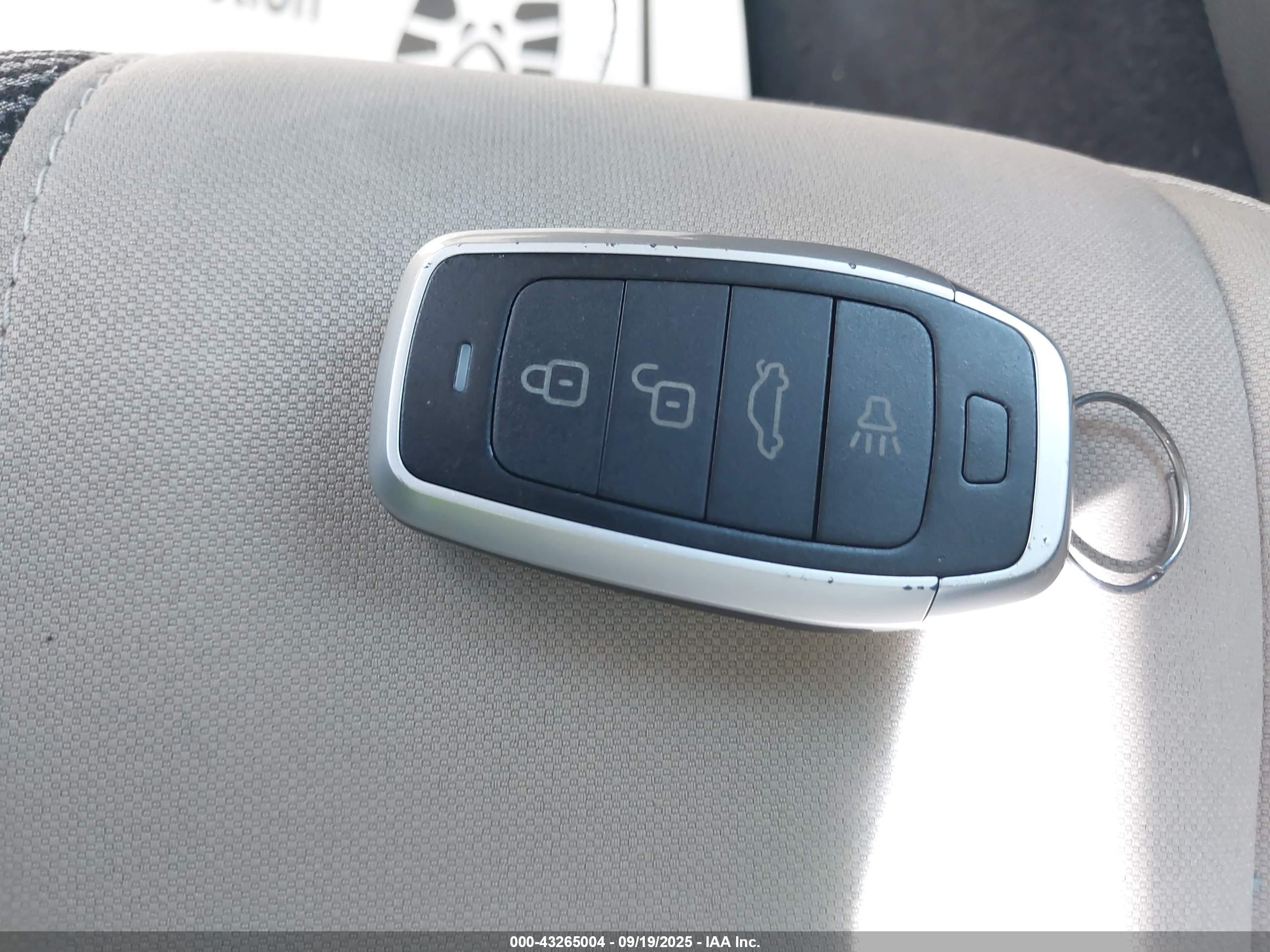 HONDA CIVIC image 11