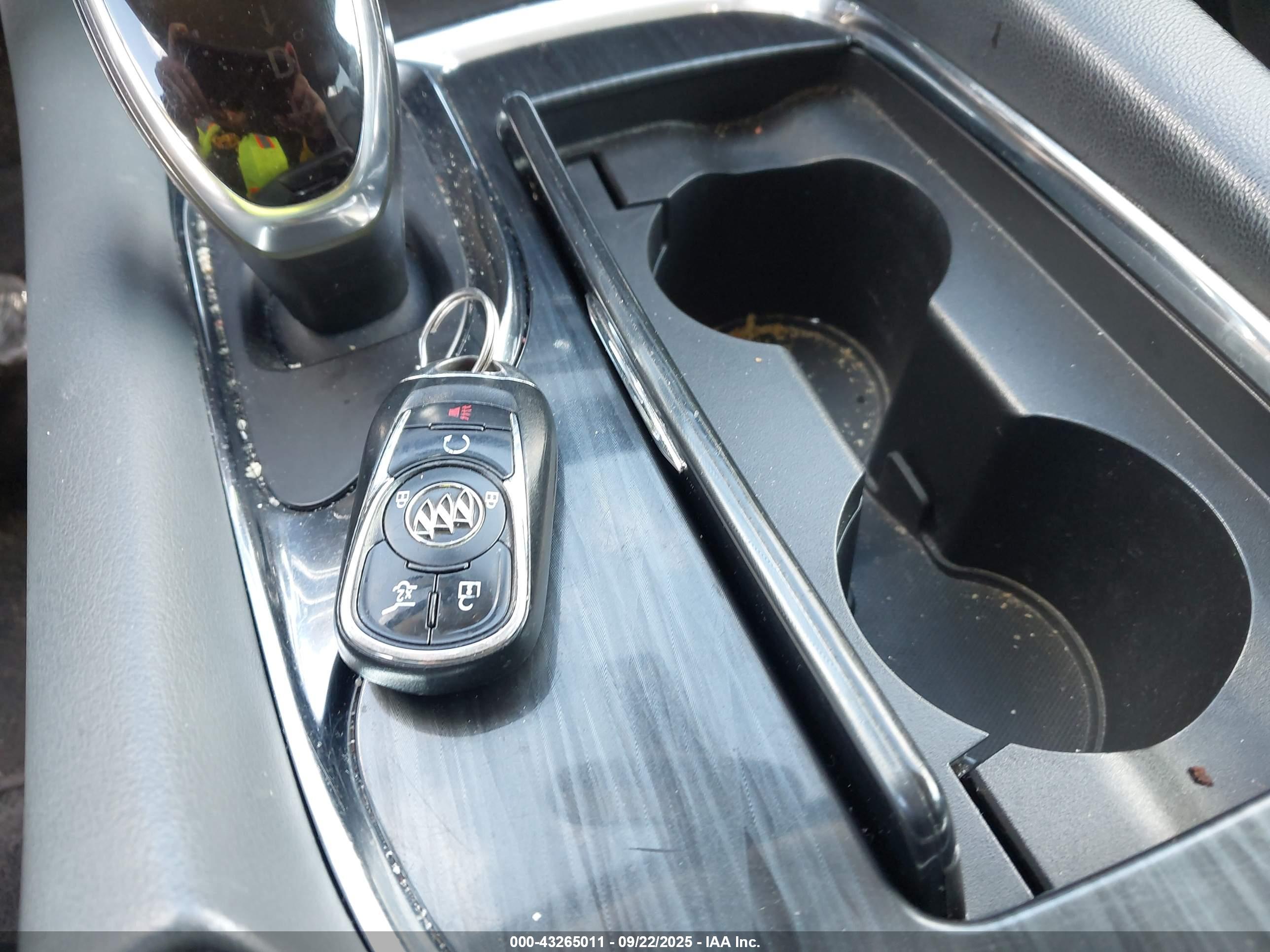 BUICK ENCLAVE image 11