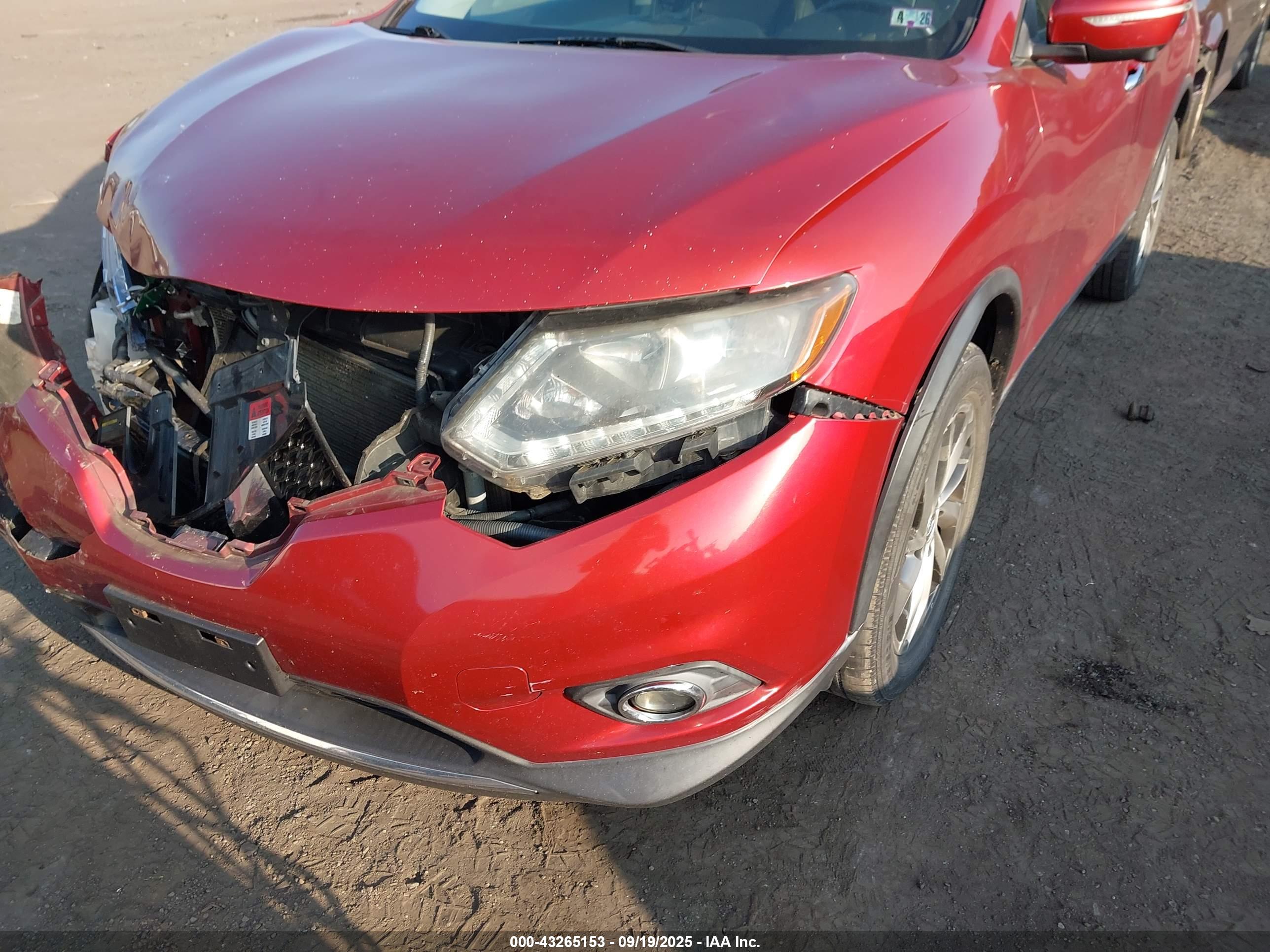 NISSAN ROGUE image 6