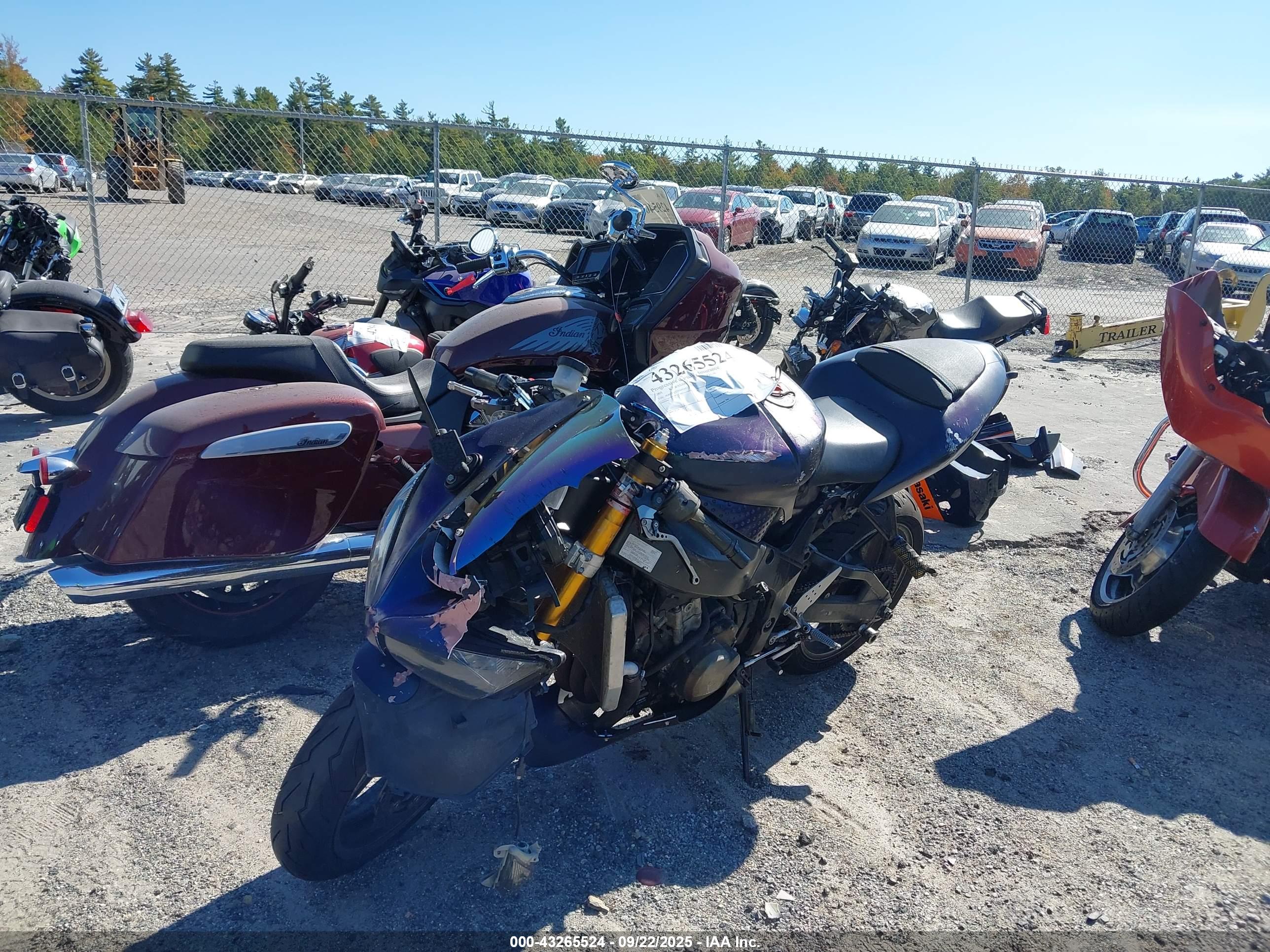 KAWASAKI ZX636 image 2