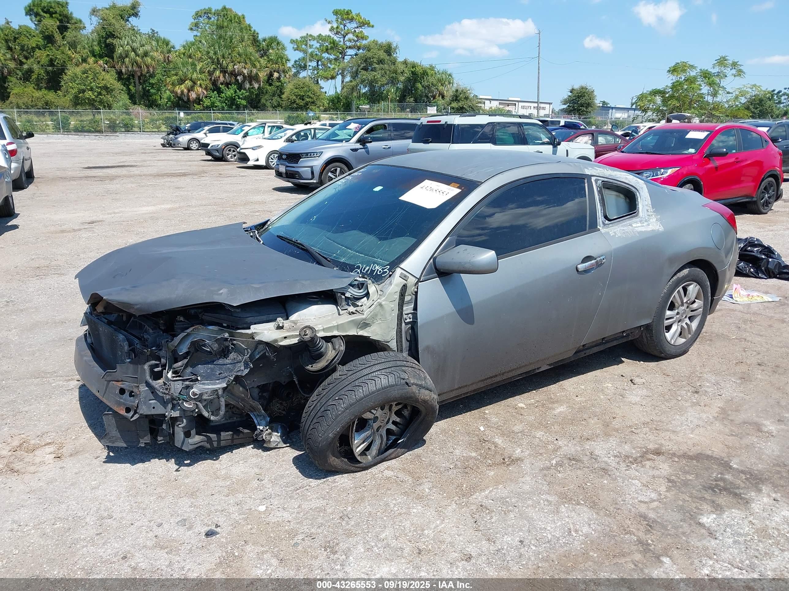 NISSAN ALTIMA image 2