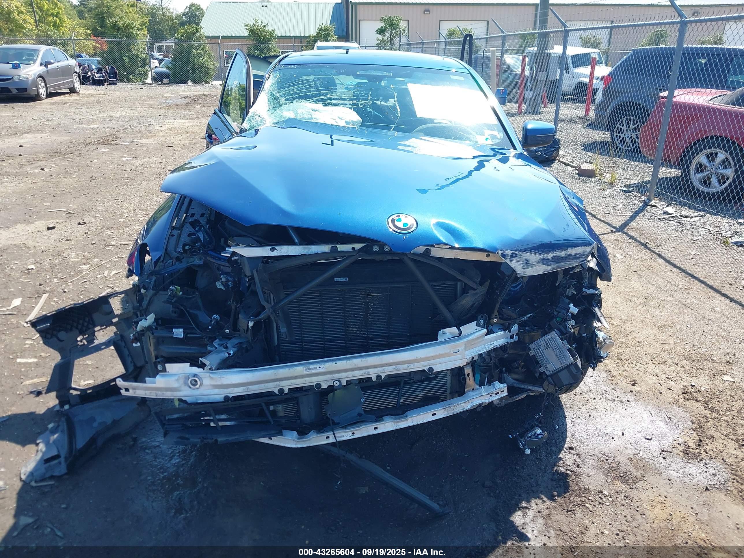 BMW 530E image 6