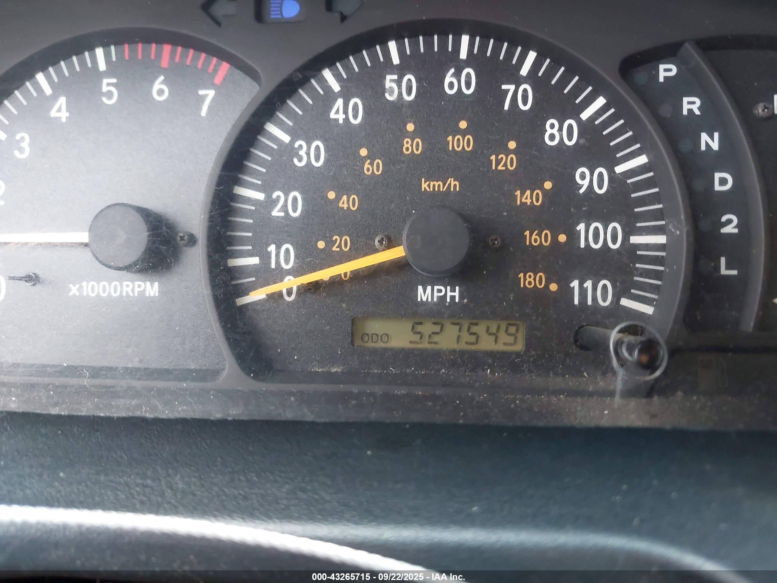 TOYOTA TUNDRA image 7