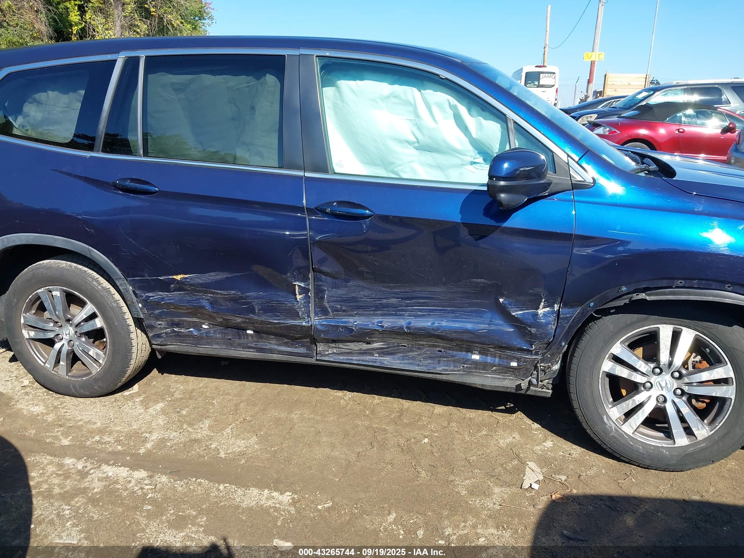 HONDA PILOT image 6