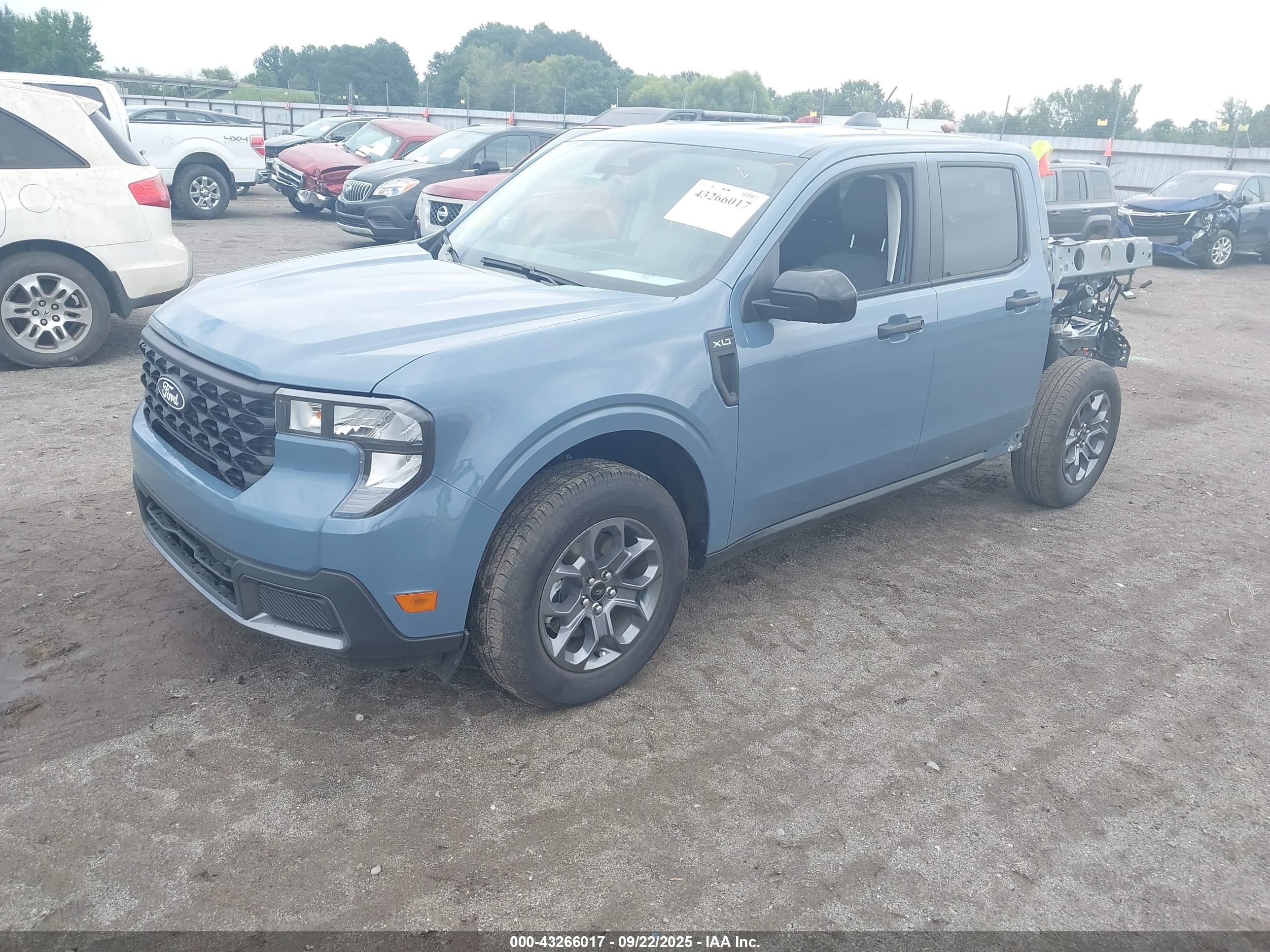 FORD MAVERICK image 2