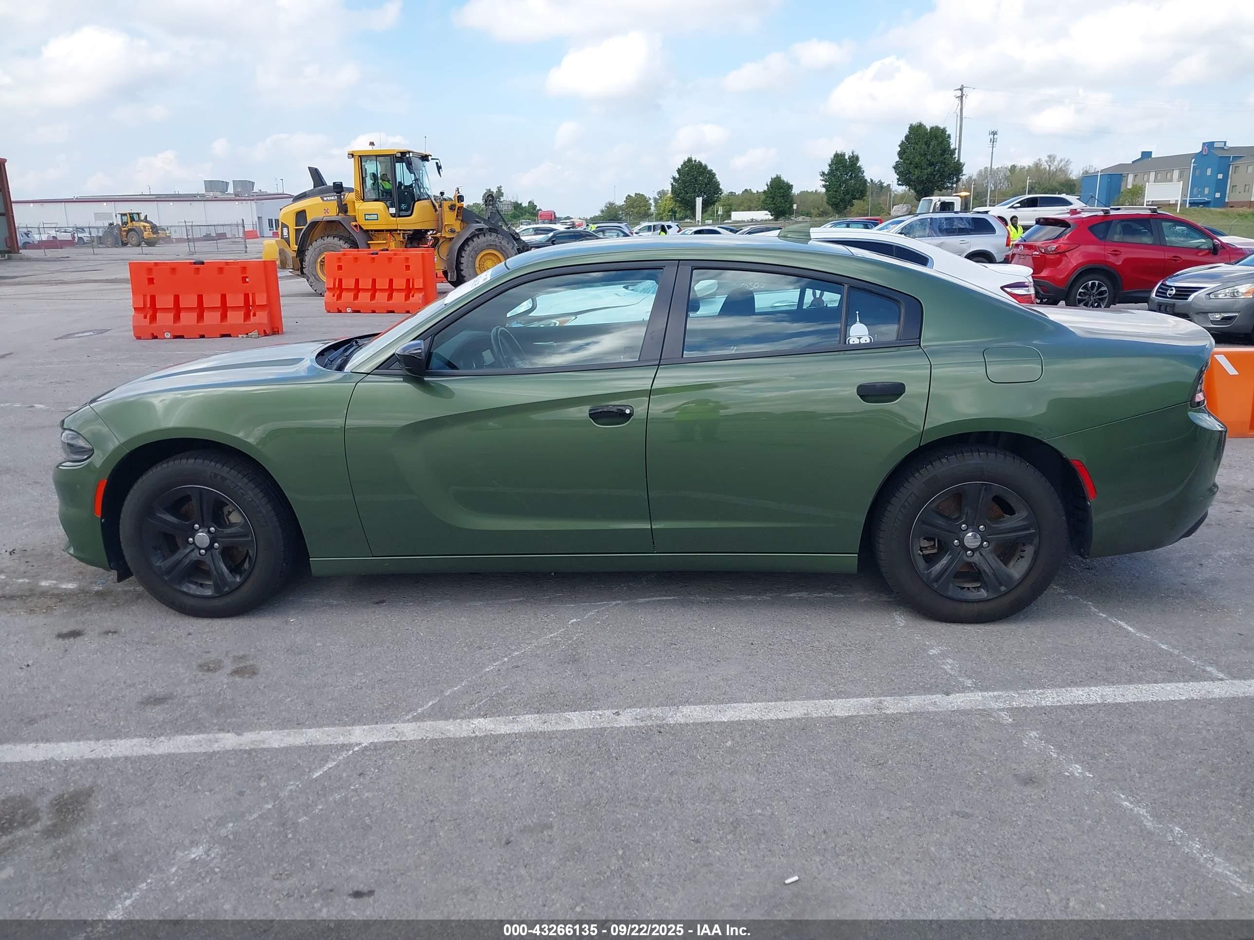 DODGE CHARGER image 6