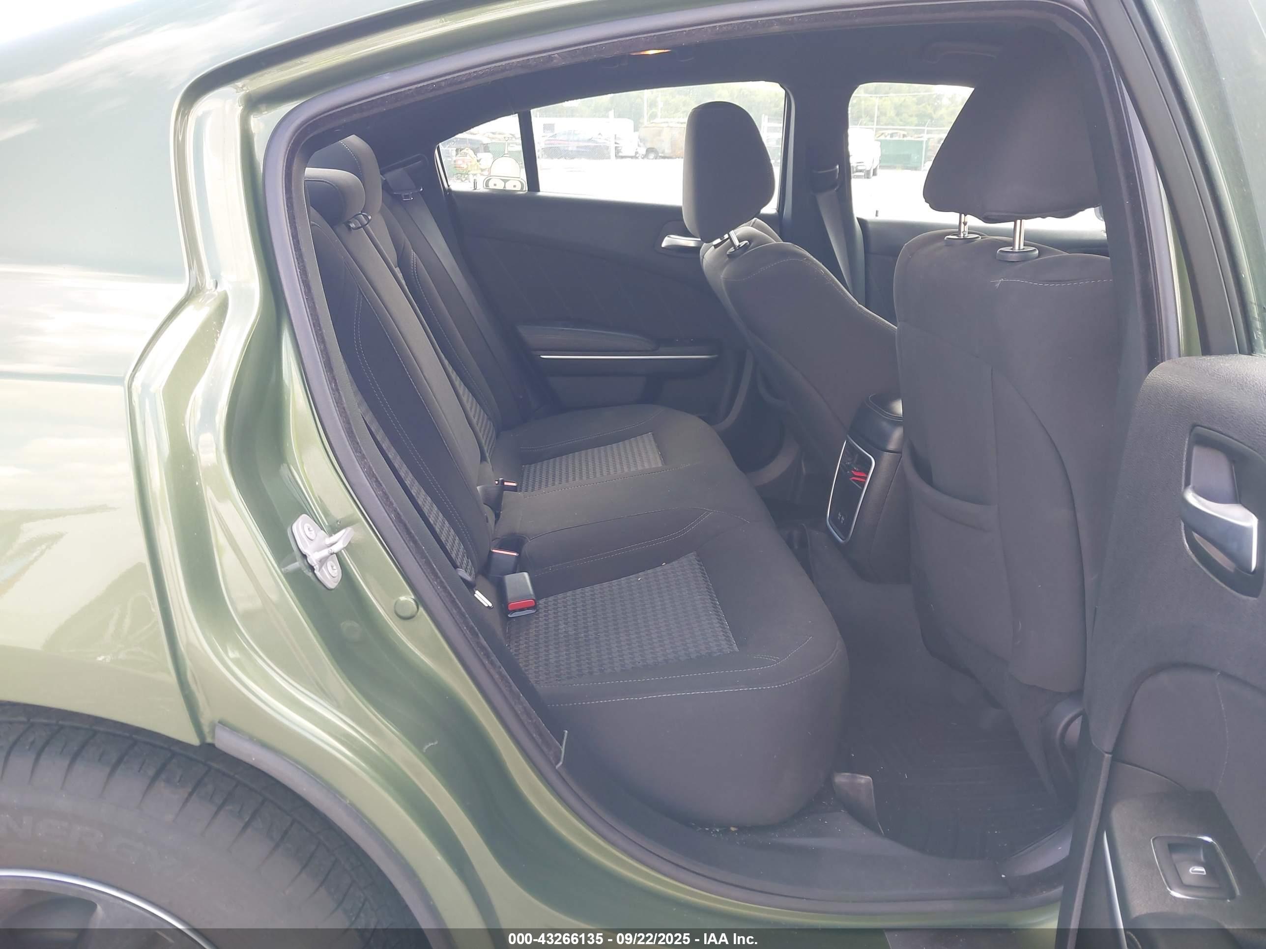 DODGE CHARGER image 8