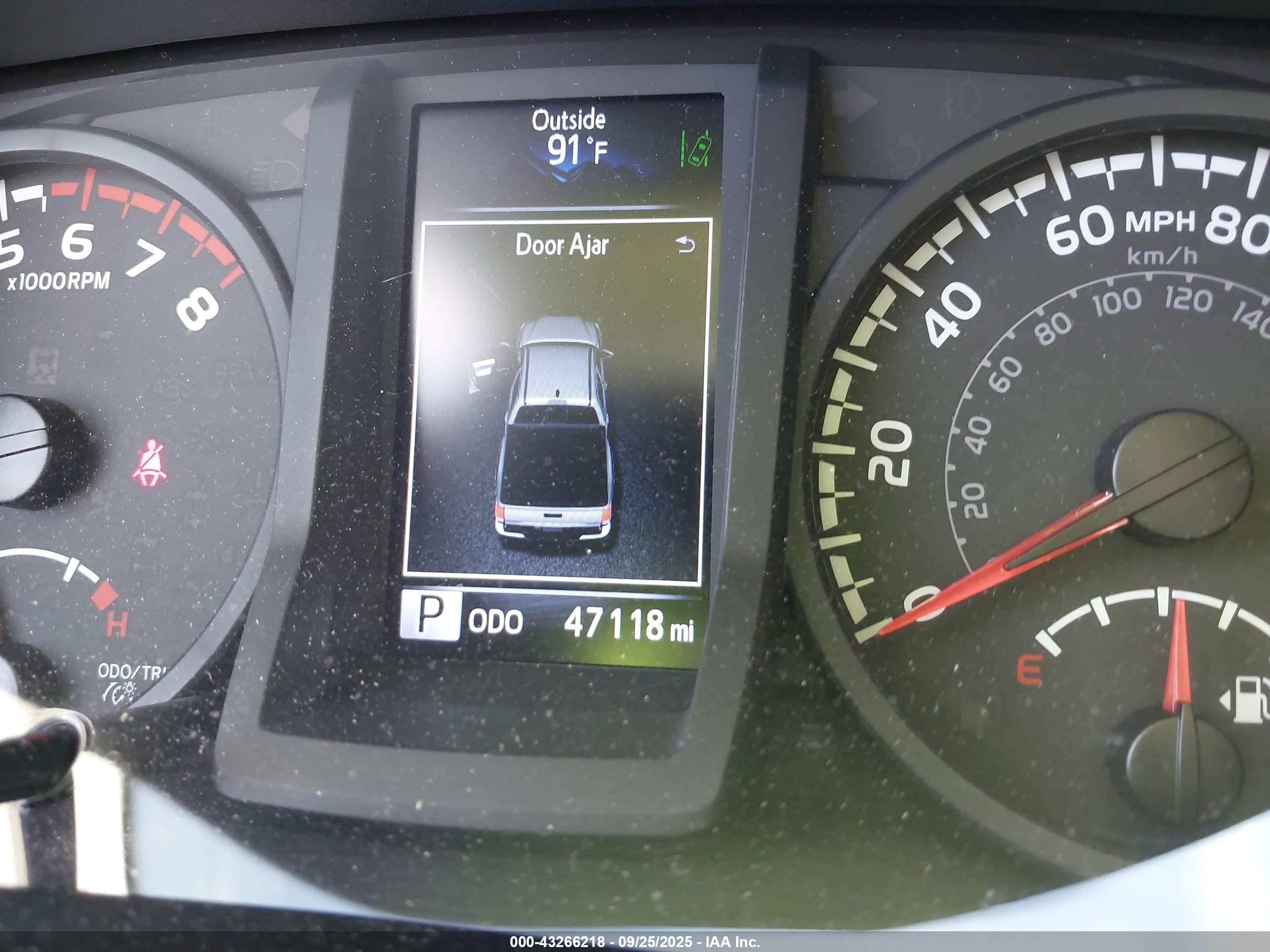 TOYOTA TACOMA image 7