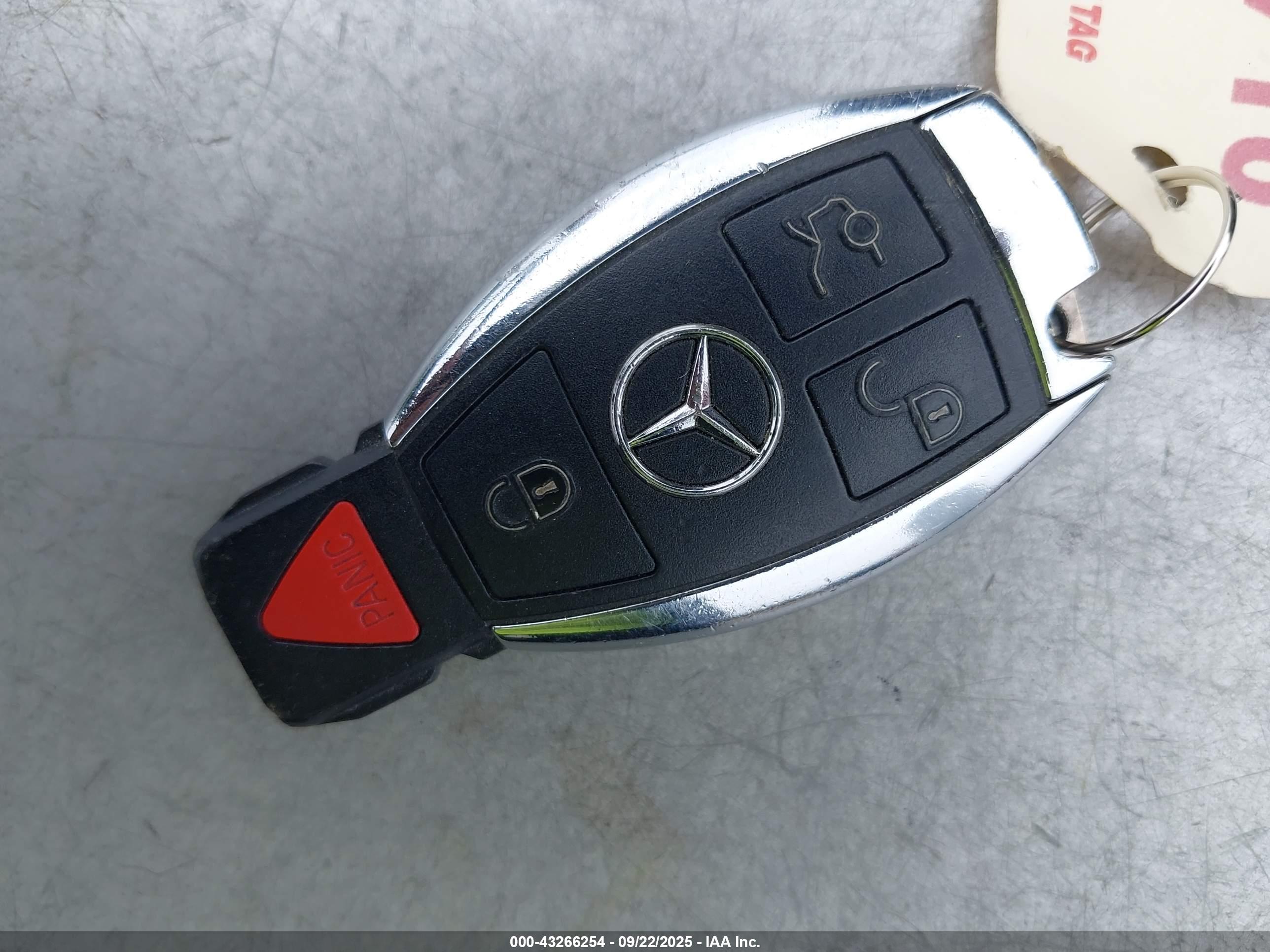MERCEDES-BENZ CLA image 11