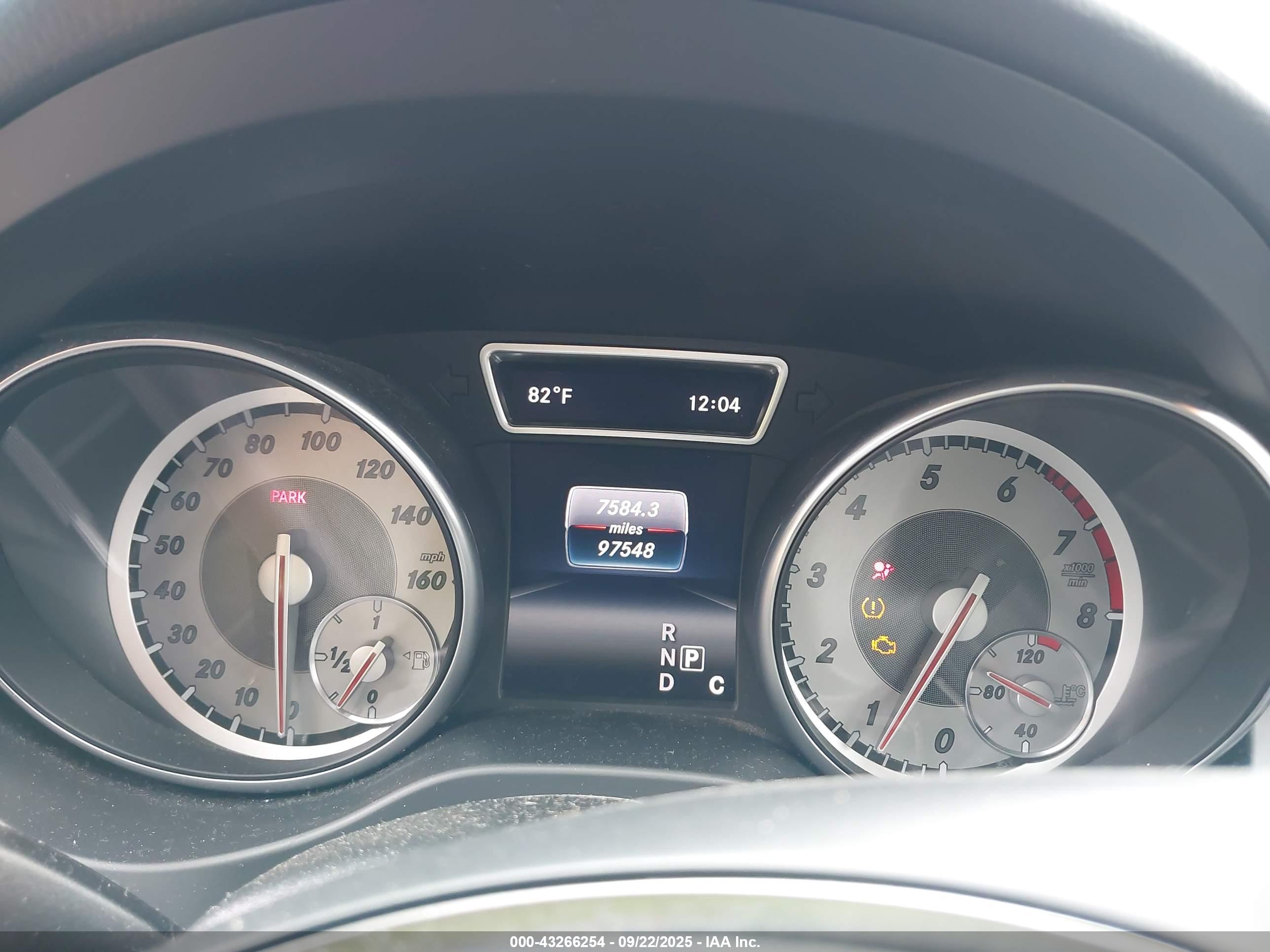 MERCEDES-BENZ CLA image 7