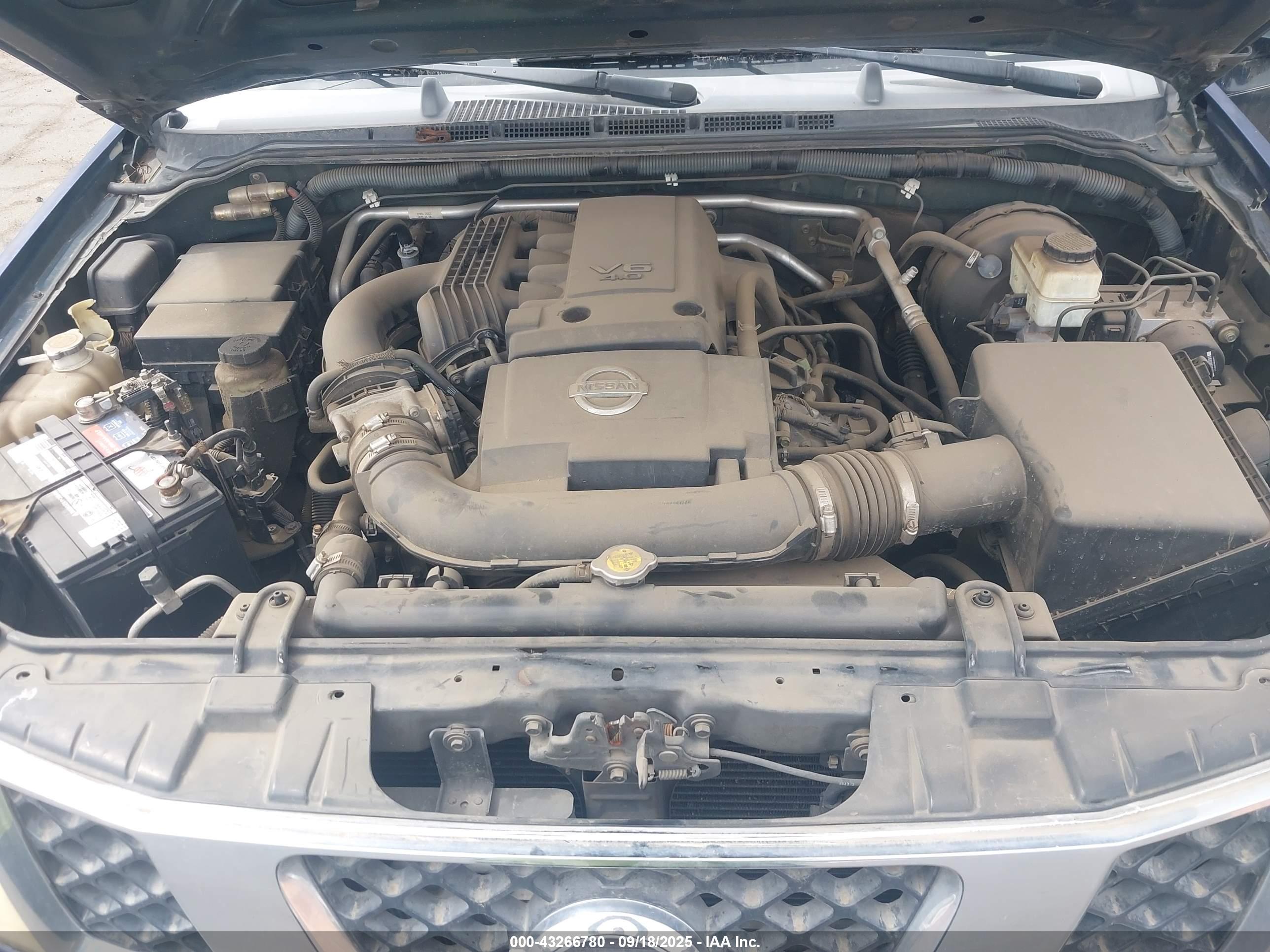 NISSAN FRONTIER image 10