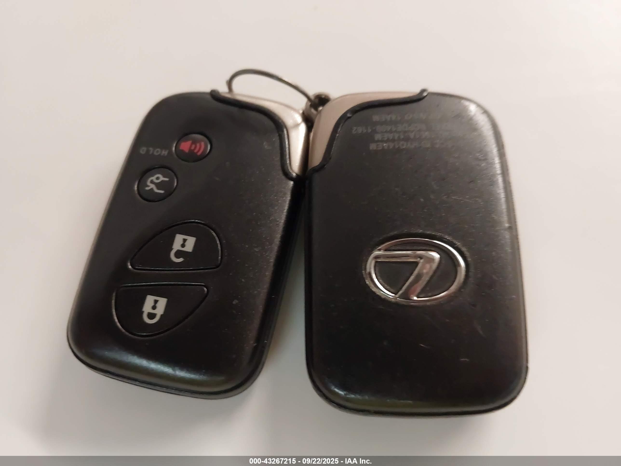 LEXUS IS image 11