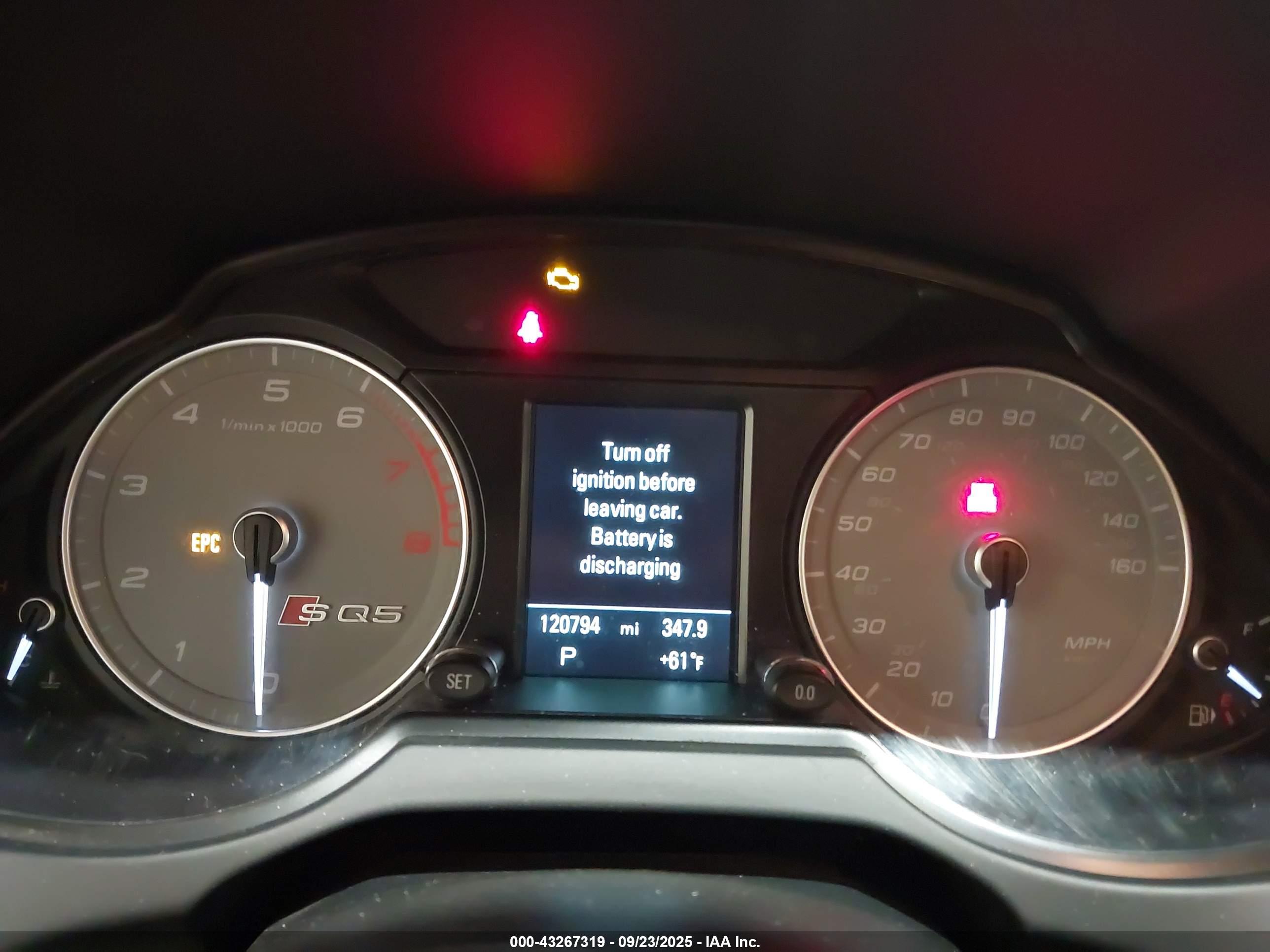 AUDI SQ5 image 7