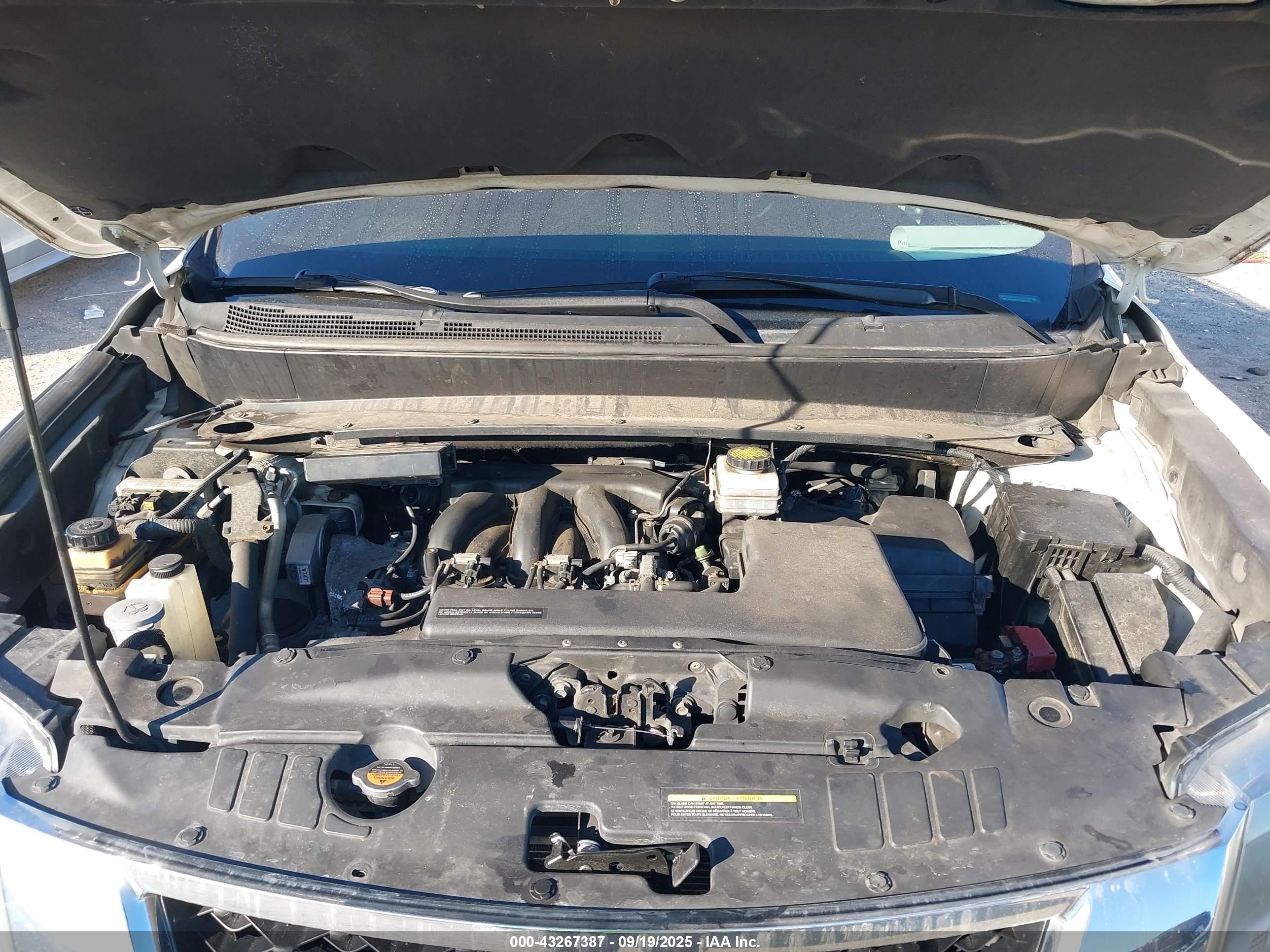 NISSAN PATHFINDER image 10