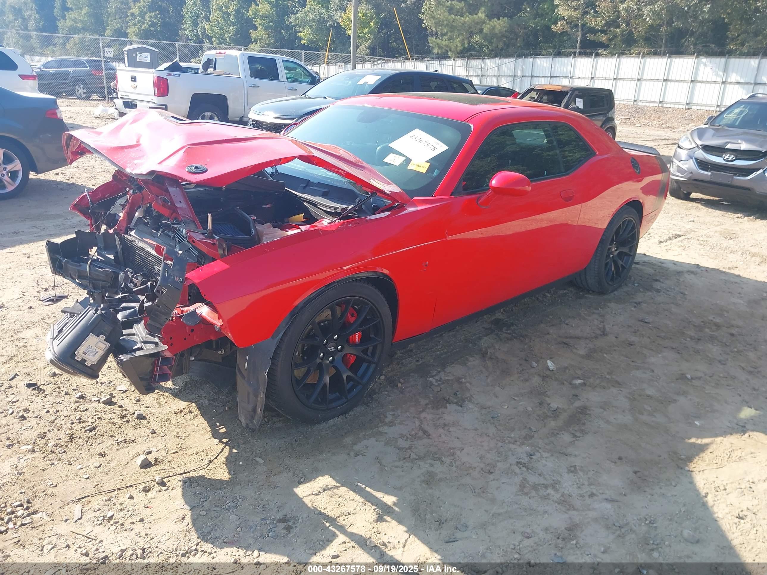 DODGE CHALLENGER image 2