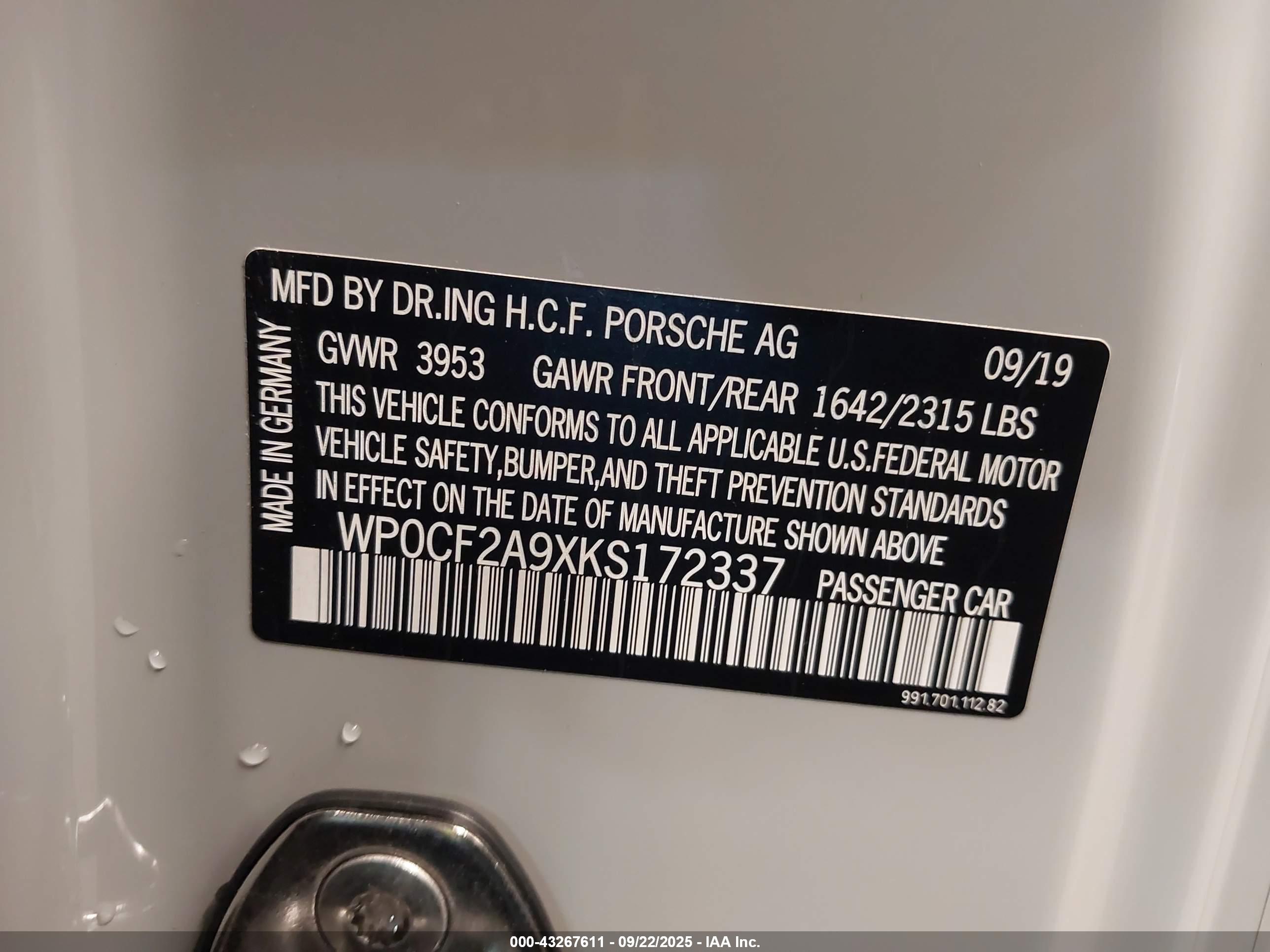 PORSCHE 911 image 9