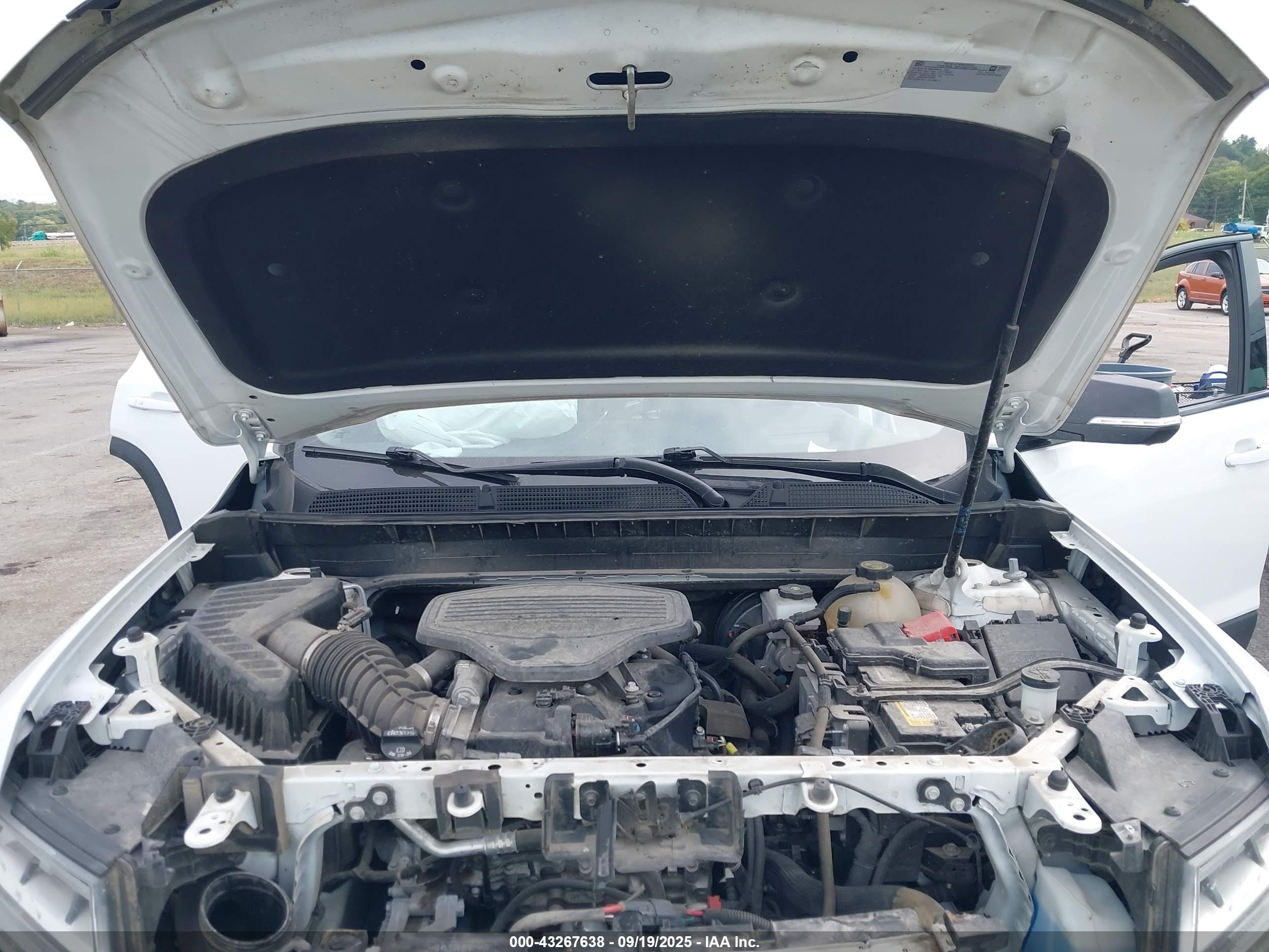GMC ACADIA image 10