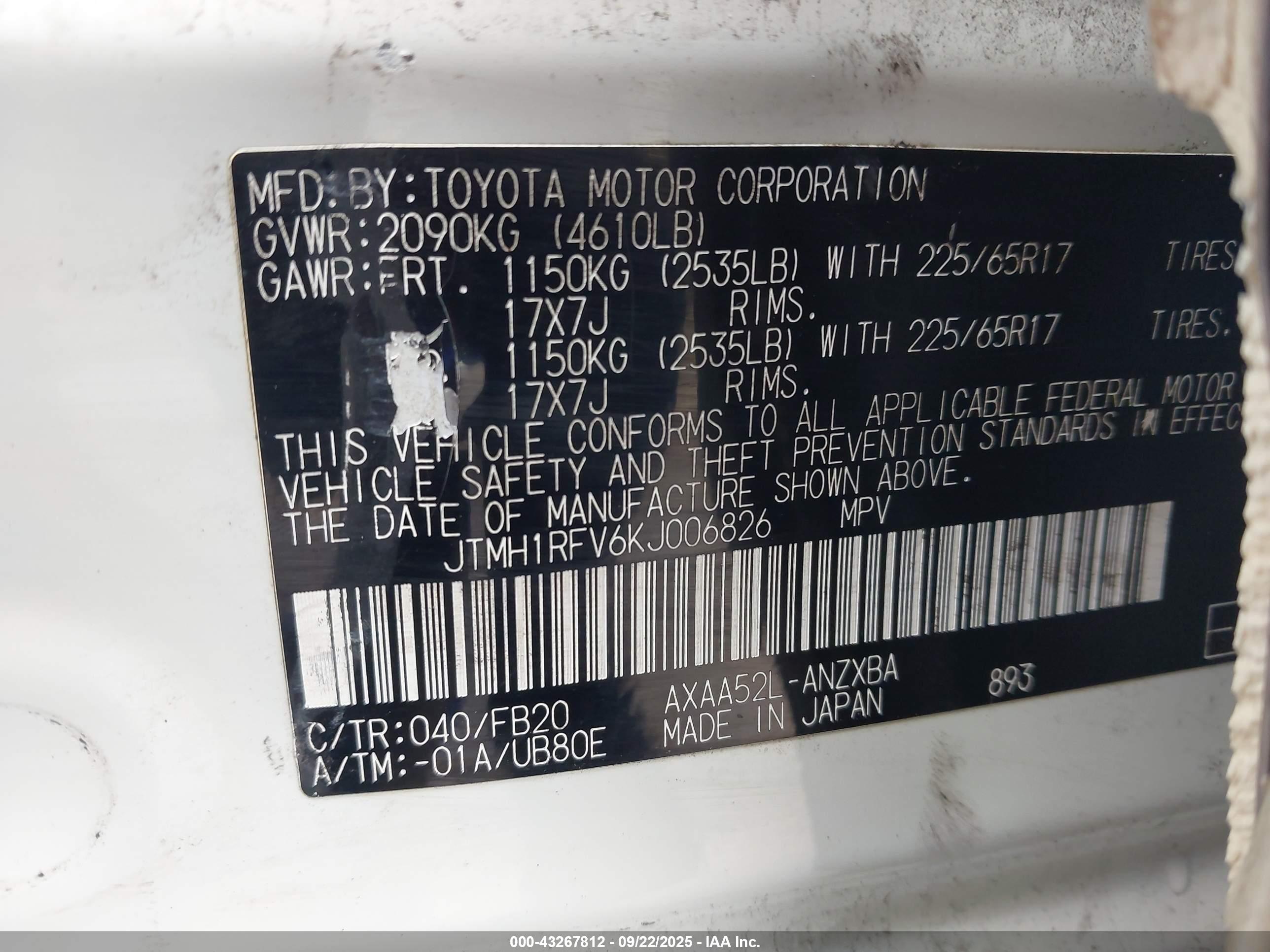 TOYOTA RAV4 image 9
