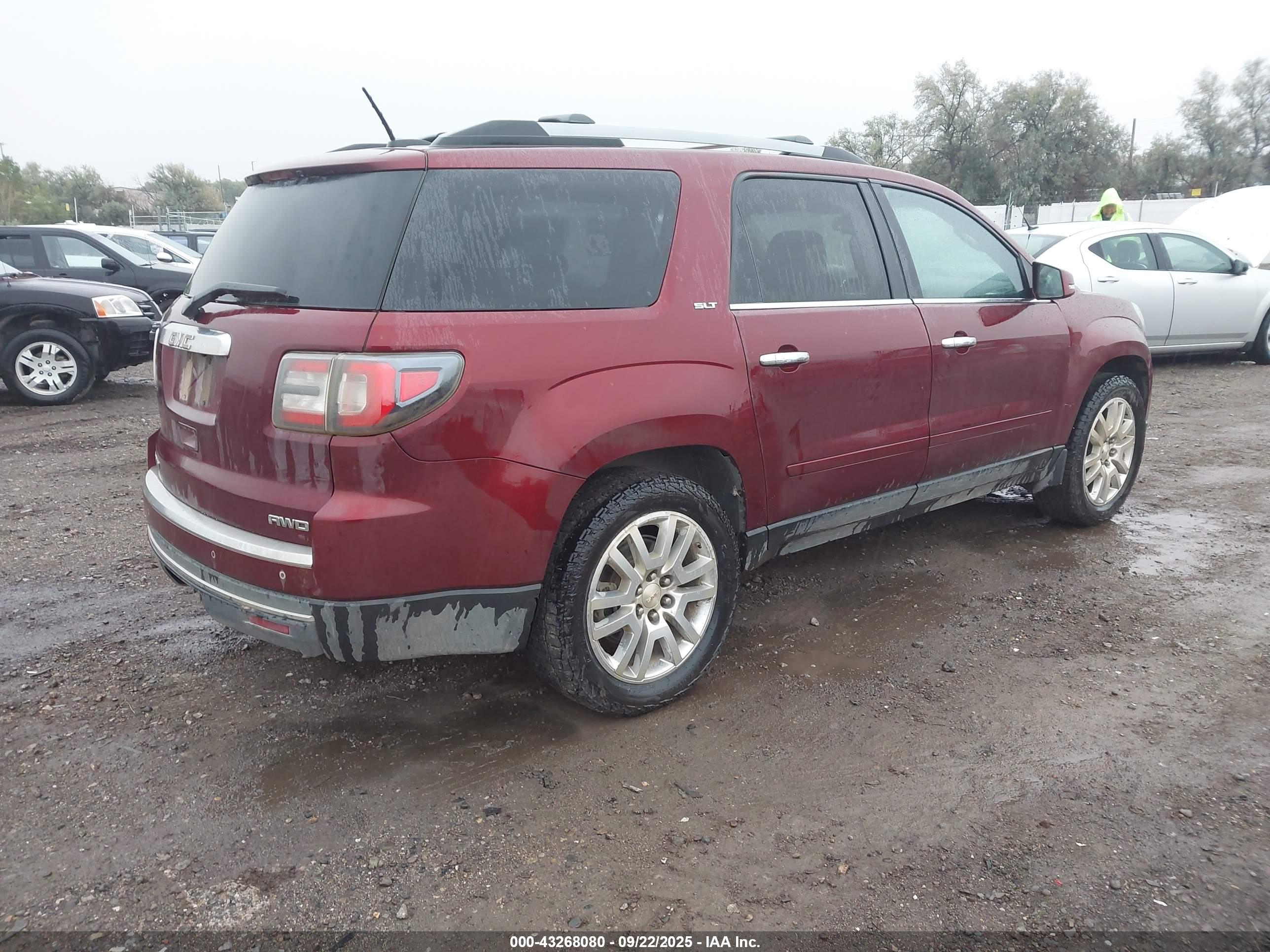GMC ACADIA image 4